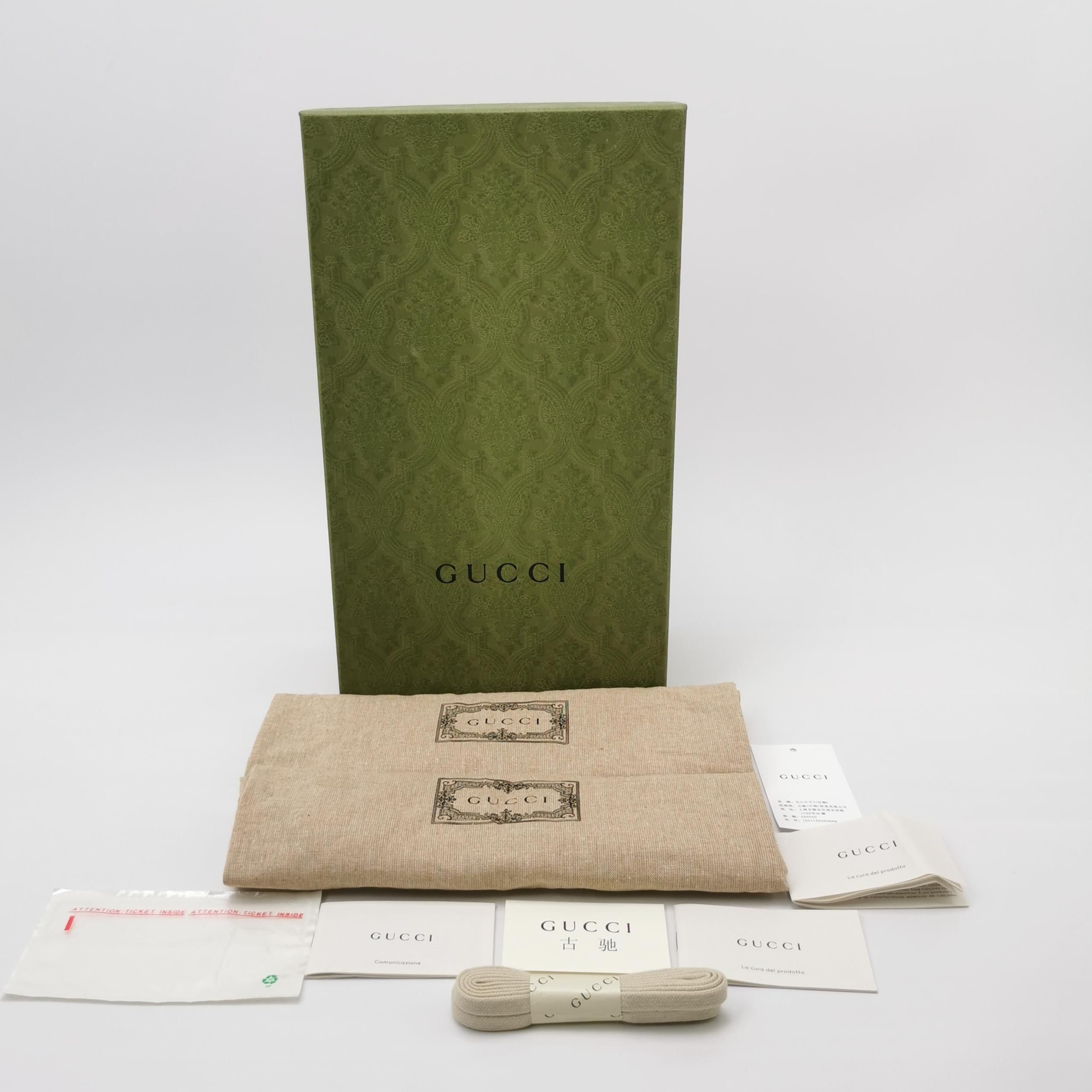 Gucci Gucci Women 6-5 Lowtop Sneakers Size US 6.5 / IT 36.5 - 6 Thumbnail