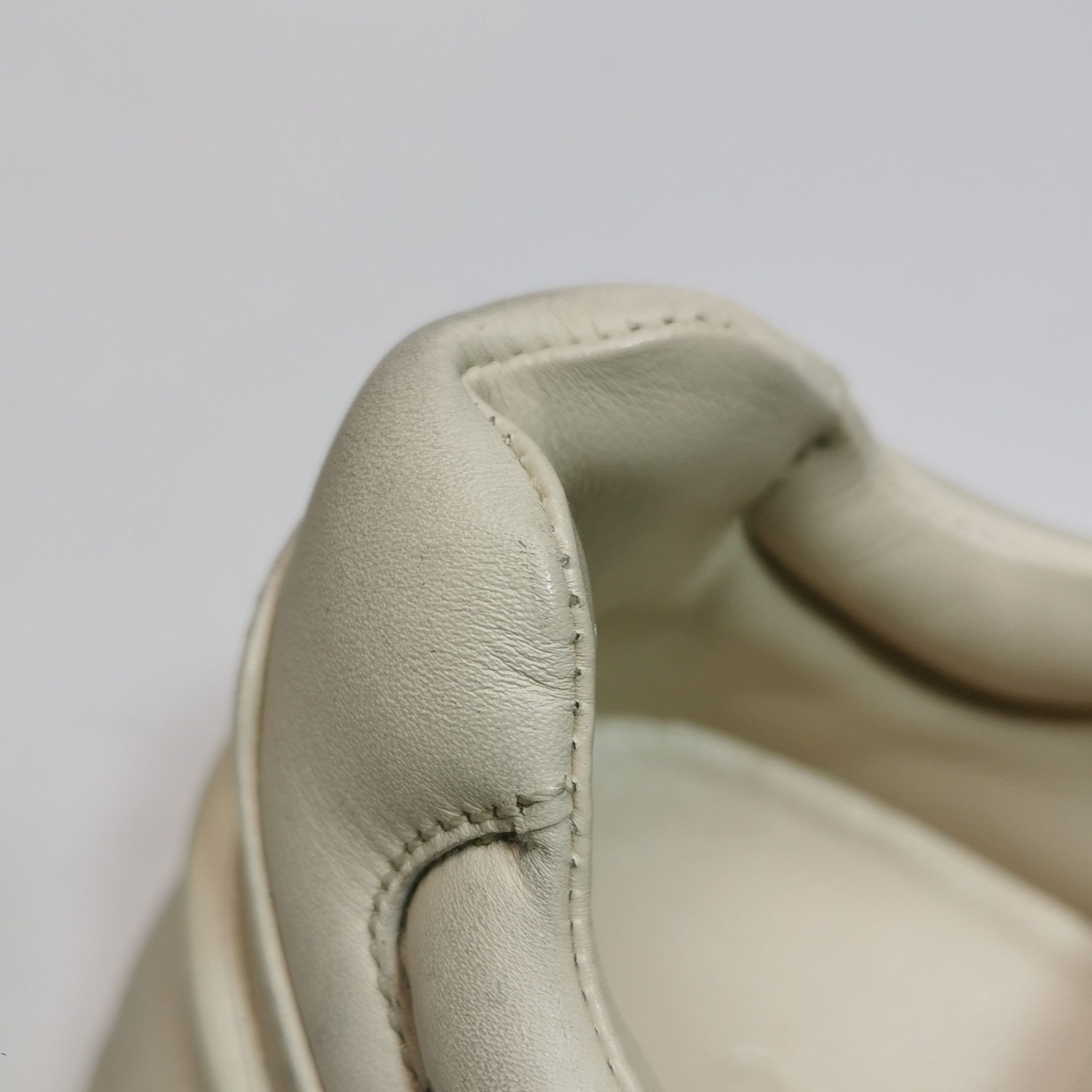 Gucci Gucci Women it_34 Lowtop Sneakers Size US 4 / IT 34 - 7 Thumbnail