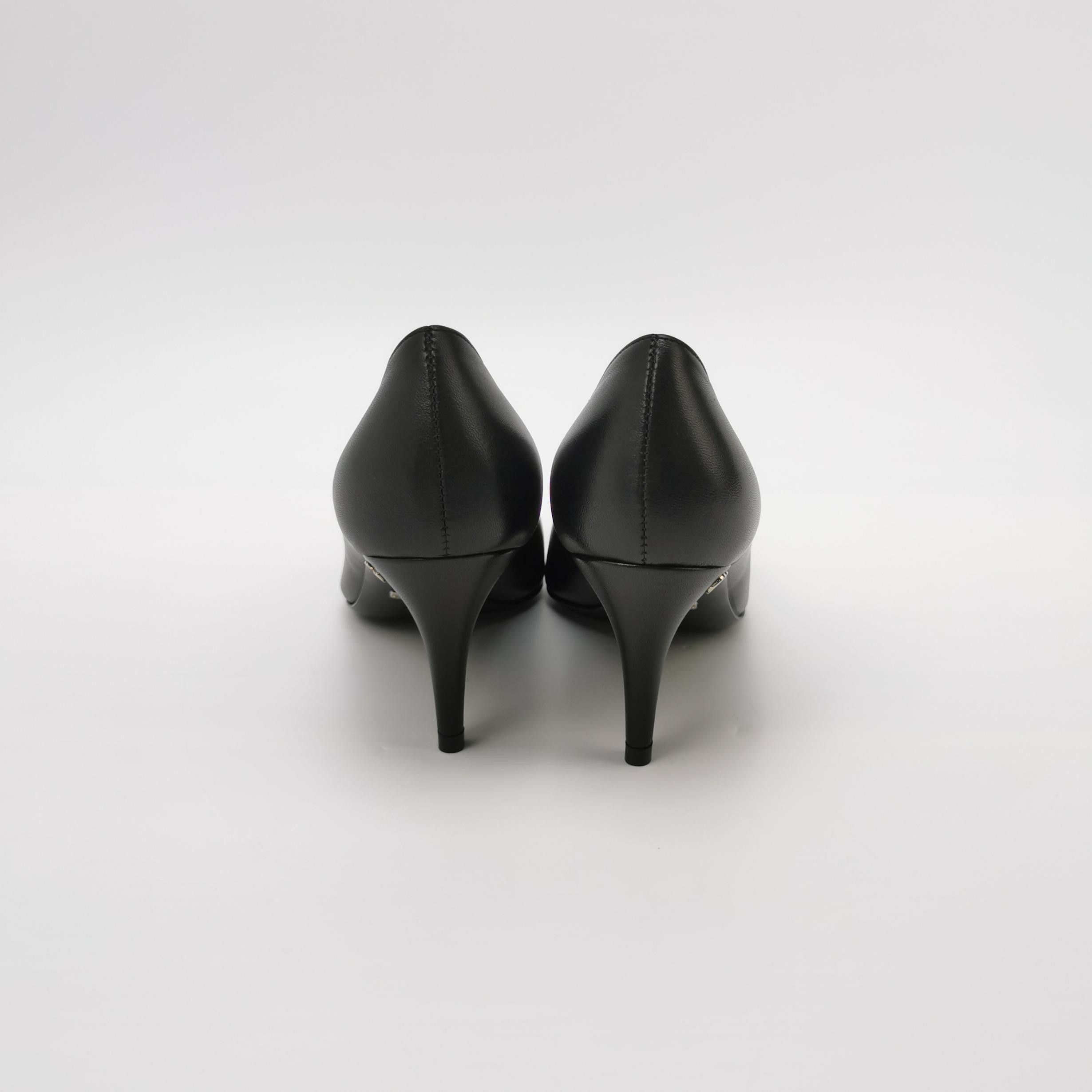 Gucci Gucci Women 5-5 Heels Size US 5.5 / IT 35.5 - 4 Thumbnail