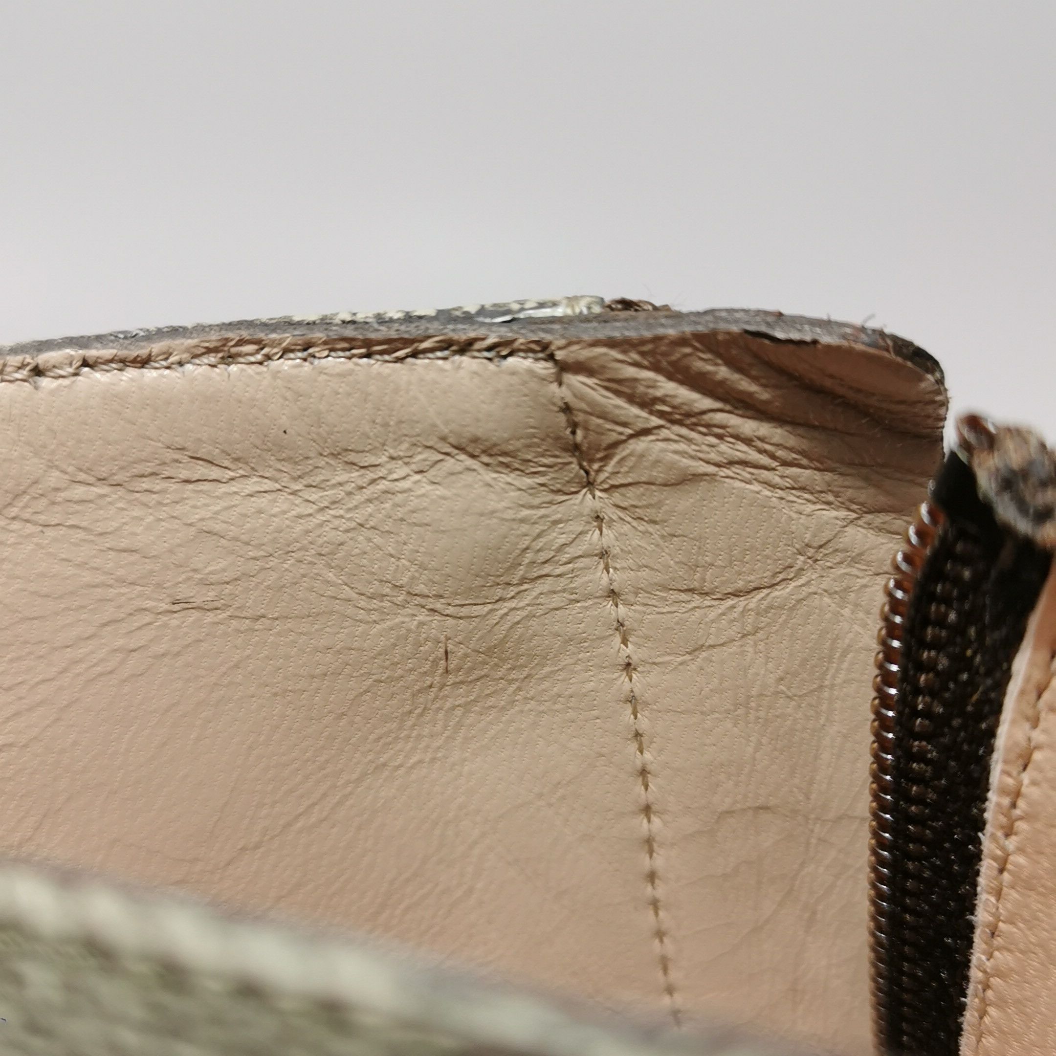 Gucci Gucci Women 5 Boots Size US 5 / IT 35 - 8 Thumbnail