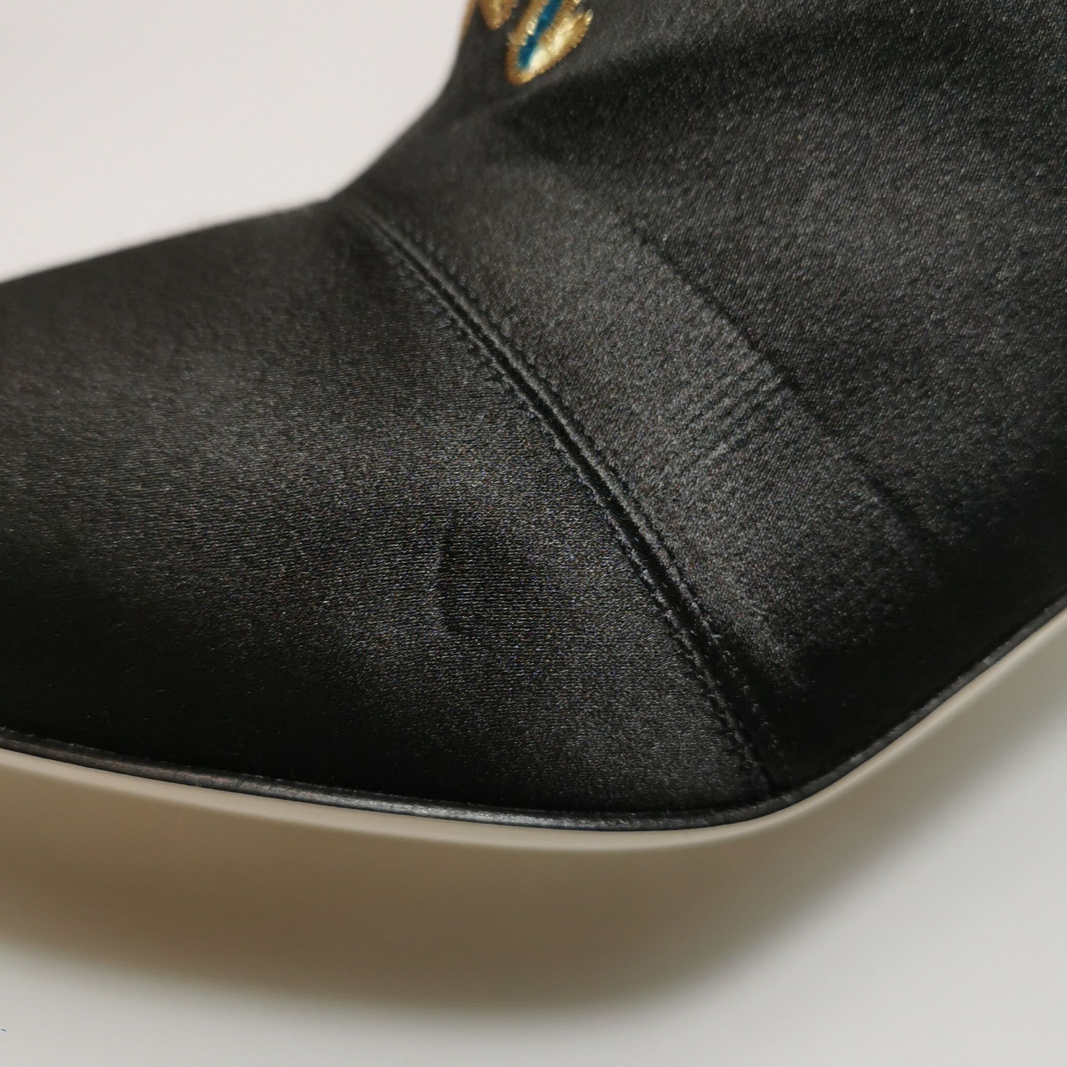 Gucci Gucci Women 6 Boots Size US 6 / IT 36 - 8 Thumbnail