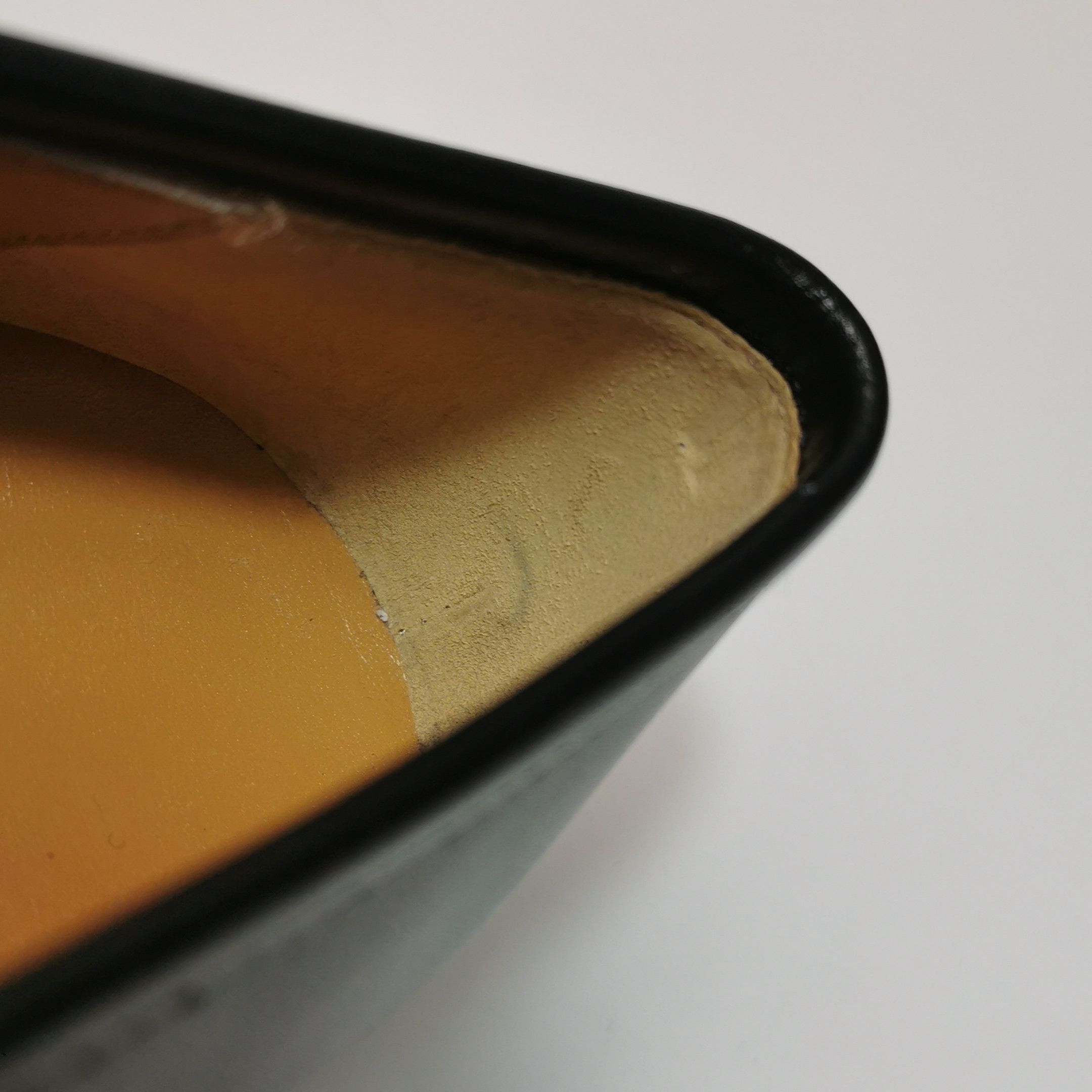 Gucci Gucci Women 6-5 Flats Size US 6.5 / IT 36.5 - 9 Thumbnail