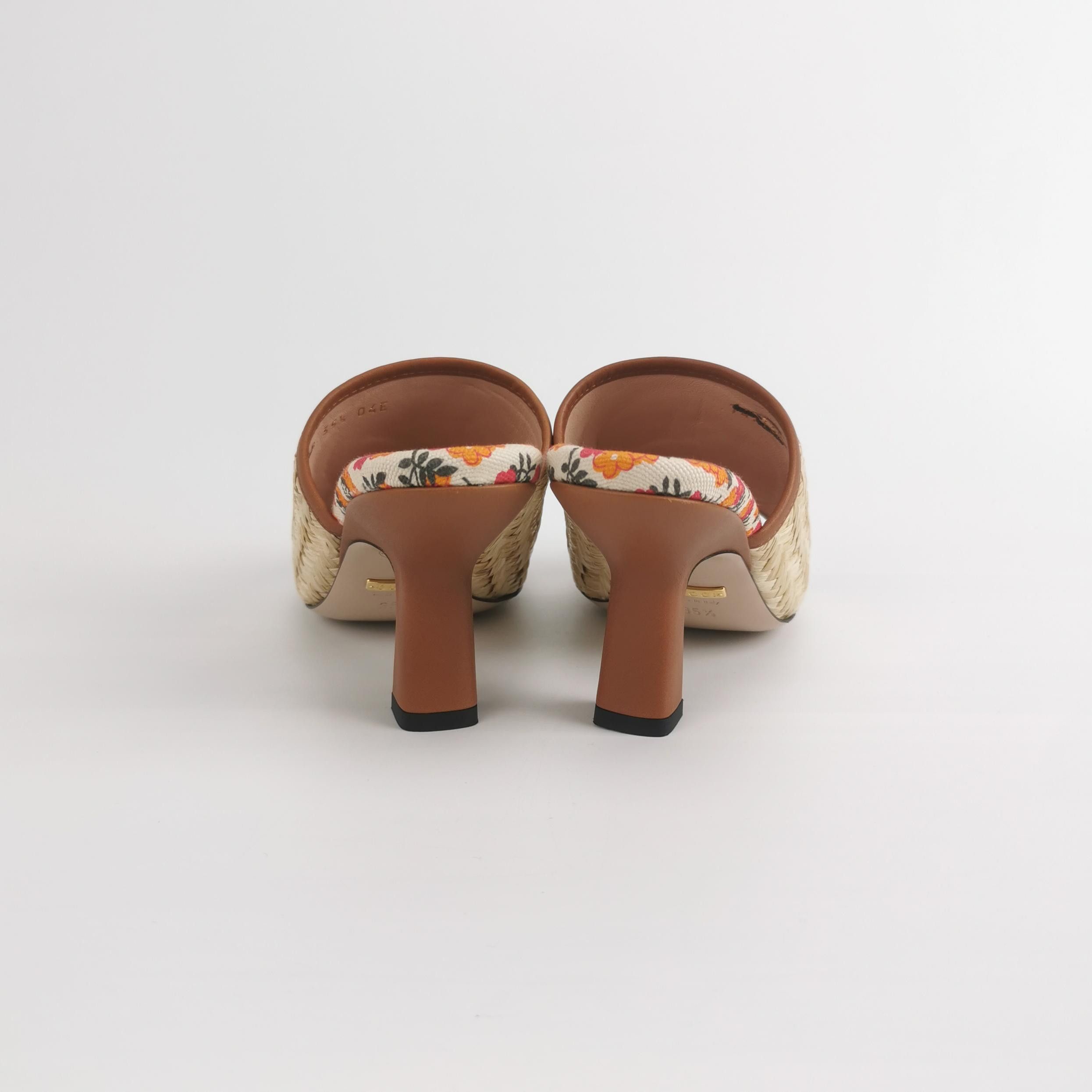 Gucci Gucci Women 5-5 Sandals Size US 5.5 / IT 35.5 - 4 Thumbnail