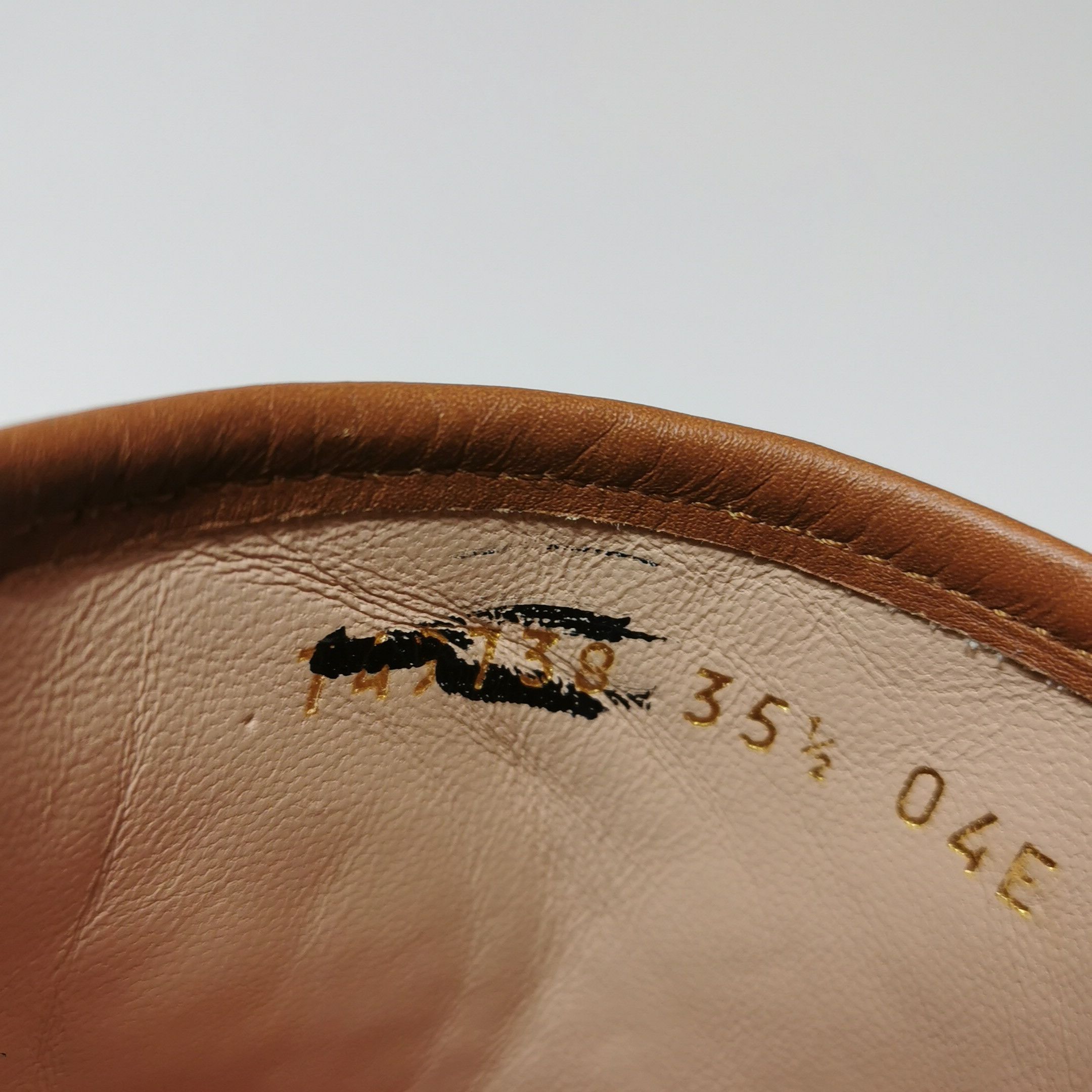 Gucci Gucci Women 5-5 Sandals Size US 5.5 / IT 35.5 - 9 Thumbnail