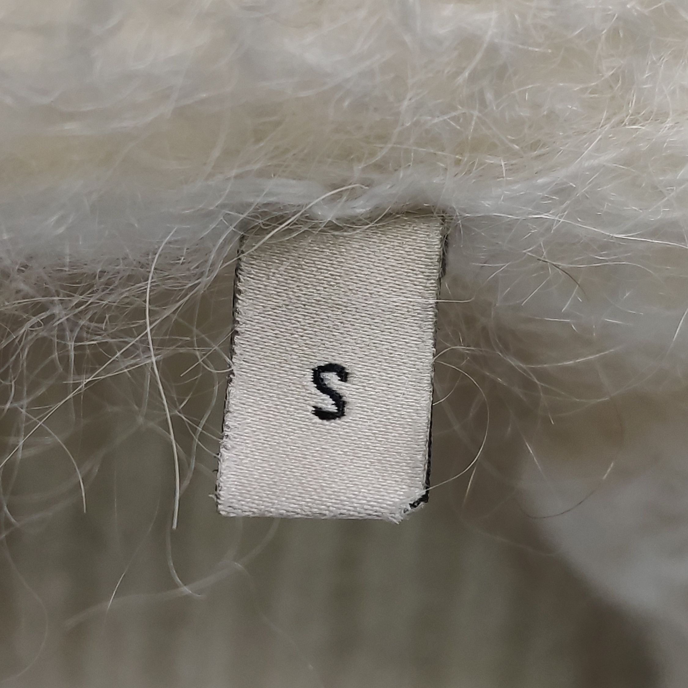 Gucci Gucci Women s Sweaters Size S / US 4 / IT 40 - 13 Thumbnail