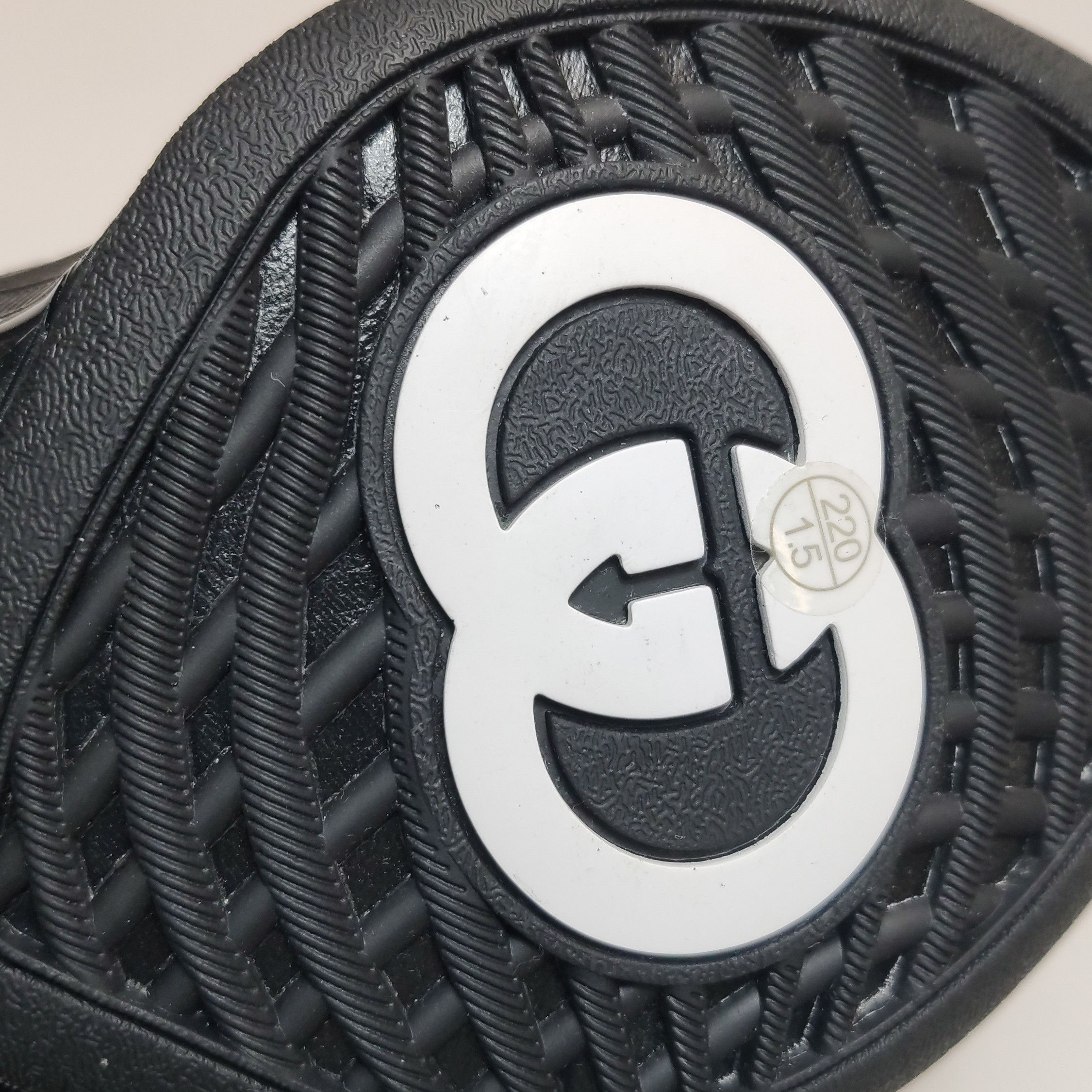 Gucci Gucci Women it_34 Lowtop Sneakers Size US 4 / IT 34 - 8 Thumbnail