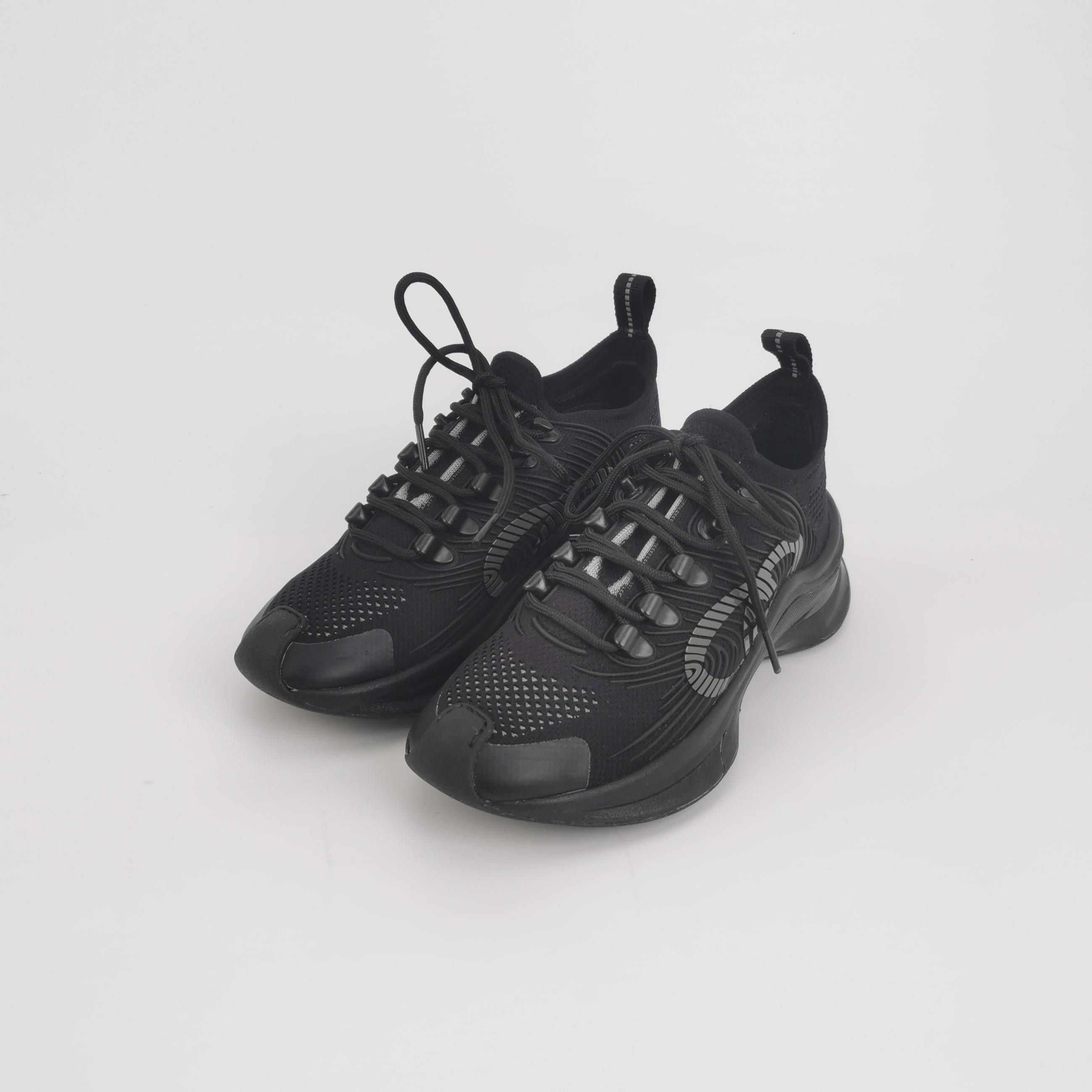 Gucci Gucci Women it_34 Lowtop Sneakers Size US 4 / IT 34 - 2 Thumbnail