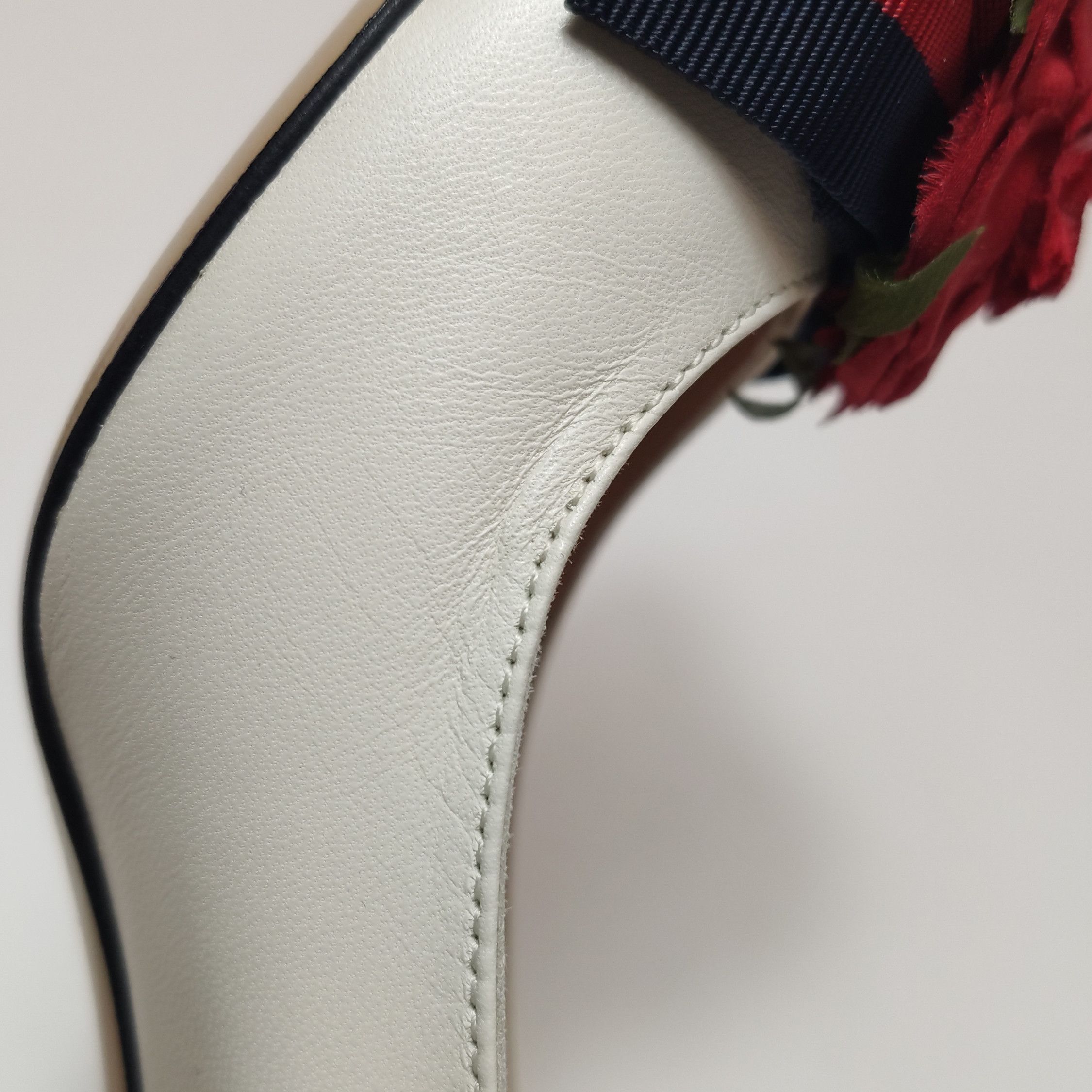 Gucci Gucci Women 5 Heels Size US 5 / IT 35 - 13 Thumbnail