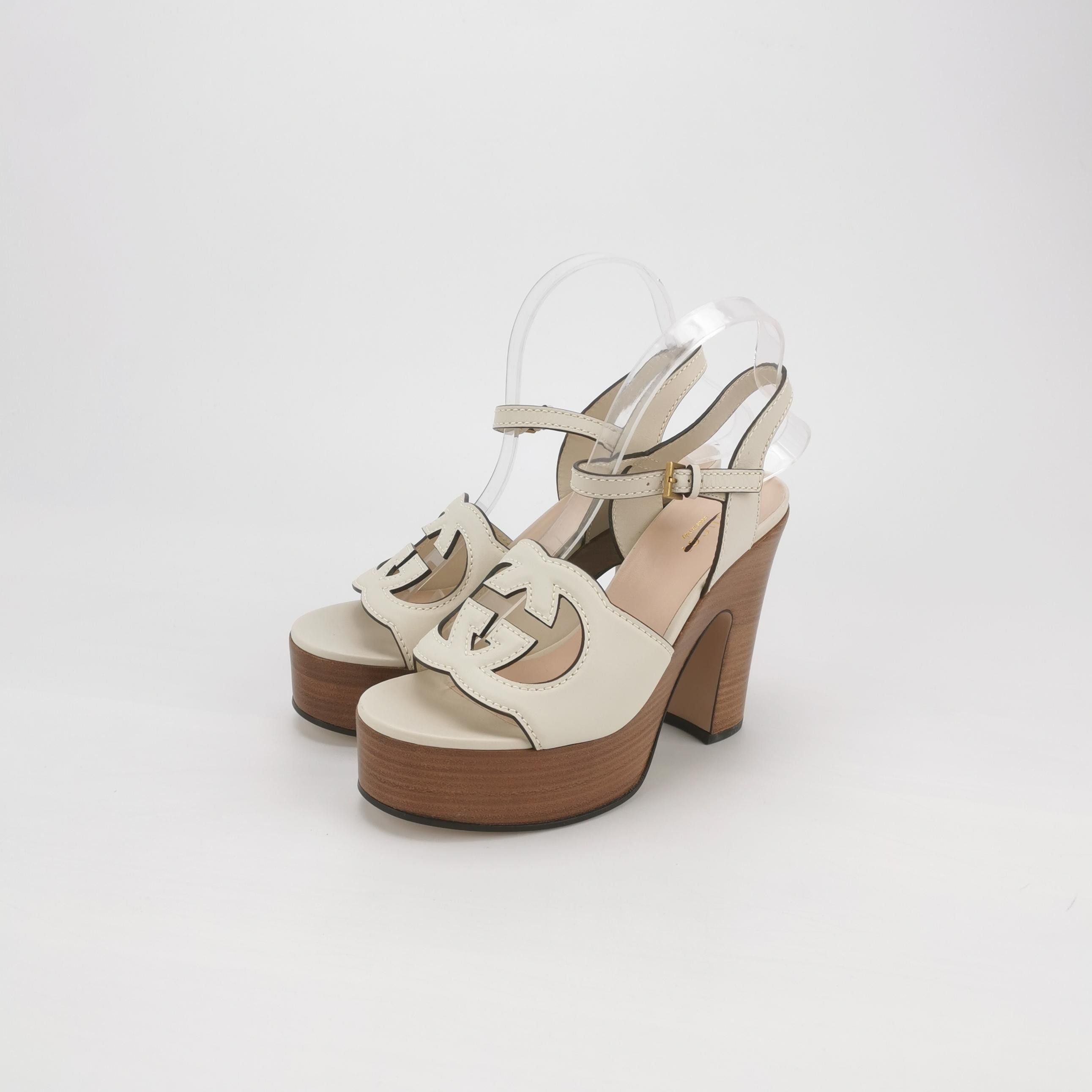 Gucci Gucci Women 7 Sandals Size US 7 / IT 37 - 2 Thumbnail
