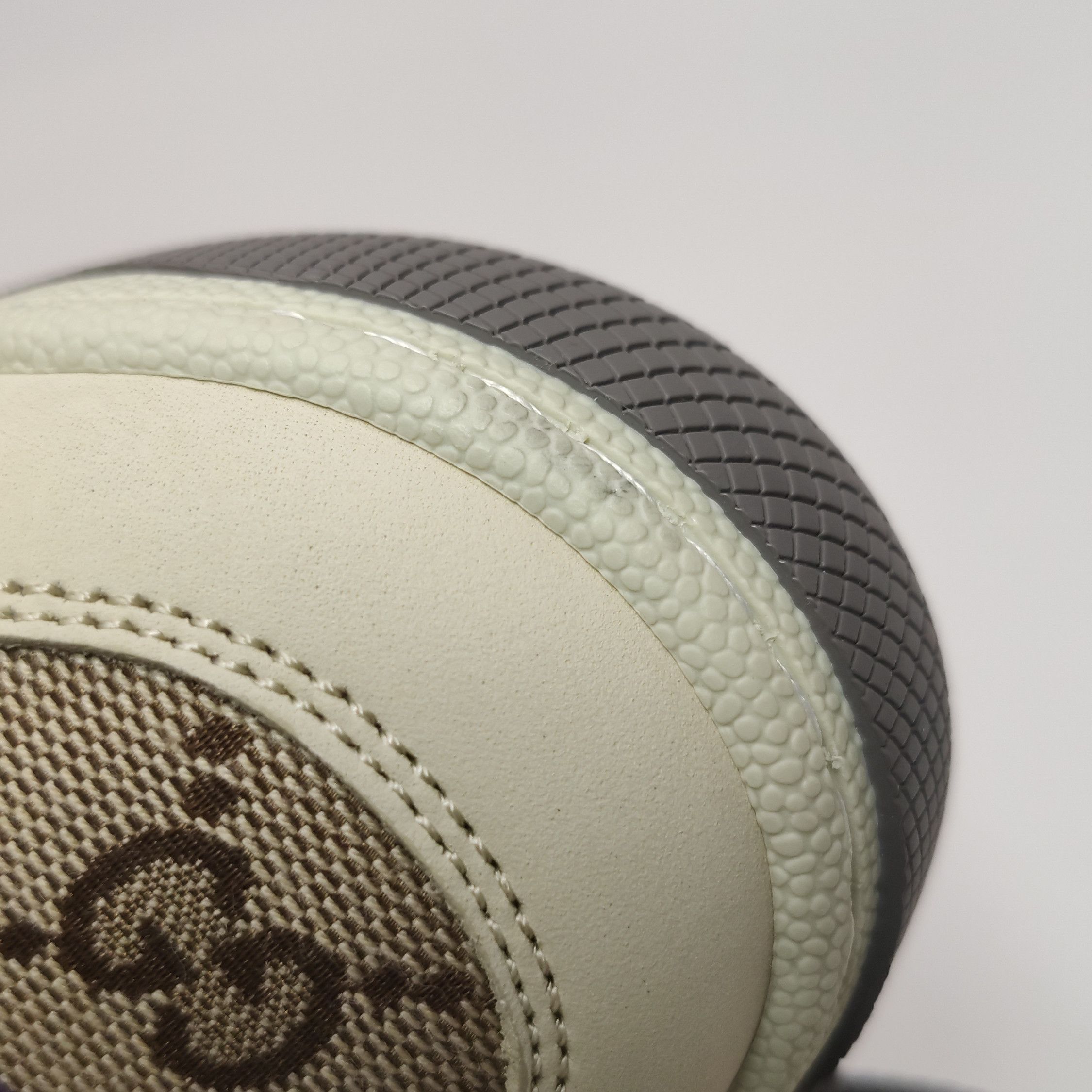 Gucci Gucci Women it_34-5 Lowtop Sneakers Size US 4.5 / IT 34.5 - 8 Thumbnail