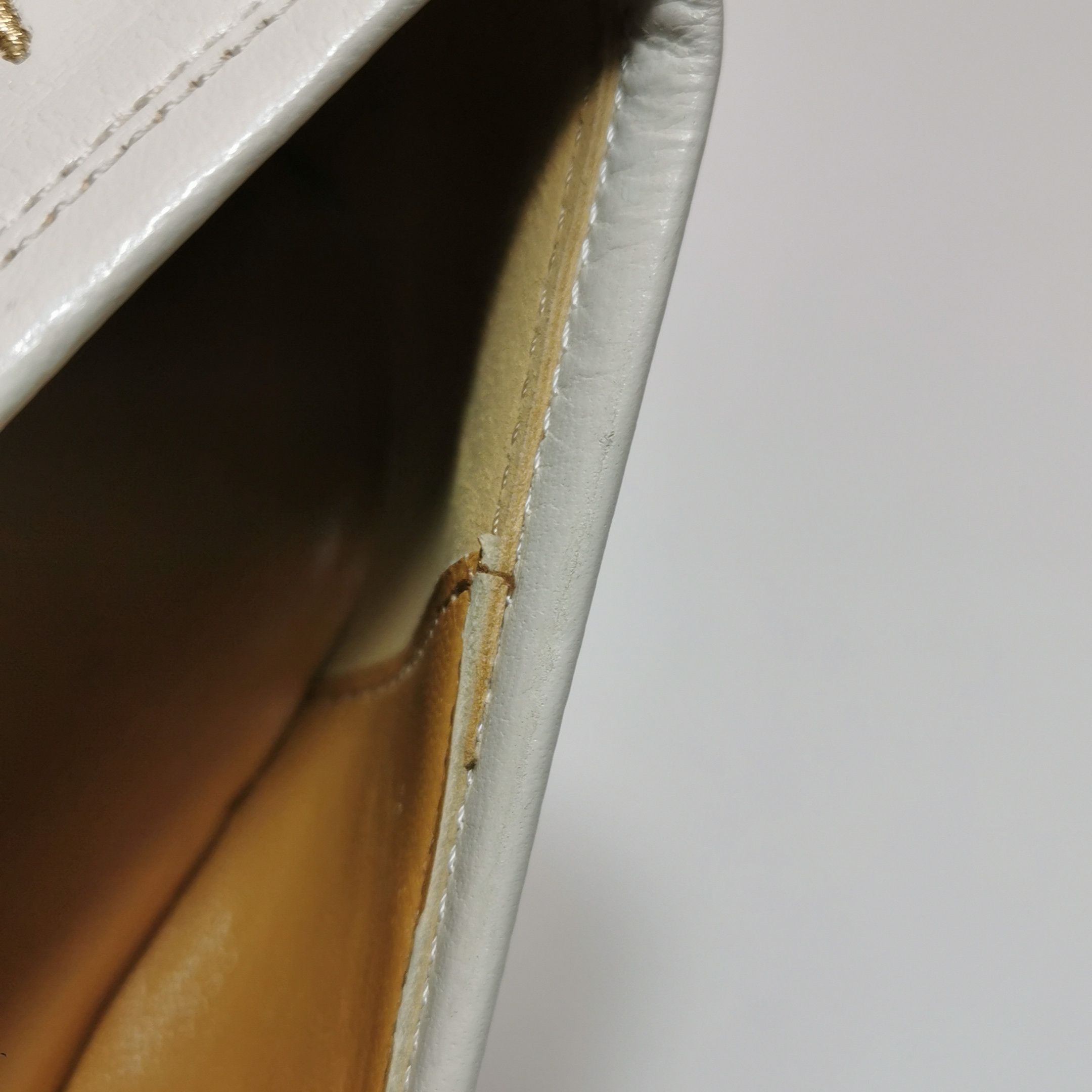 Gucci Gucci Women 5-5 Flats Size US 5.5 / IT 35.5 - 7 Thumbnail