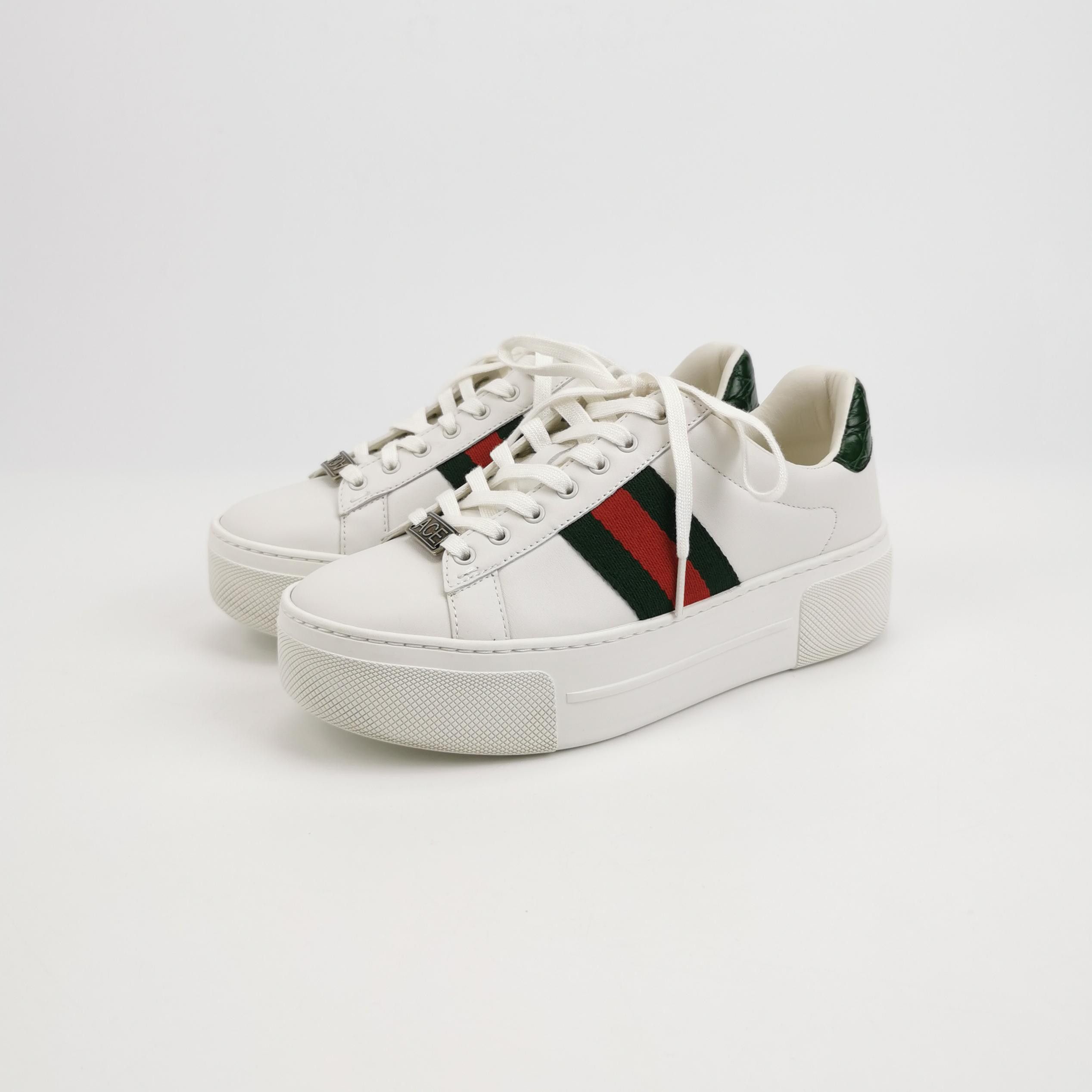 Gucci Gucci Women 5-5 Lowtop Sneakers Size US 5.5 / IT 35.5 - 2 Thumbnail