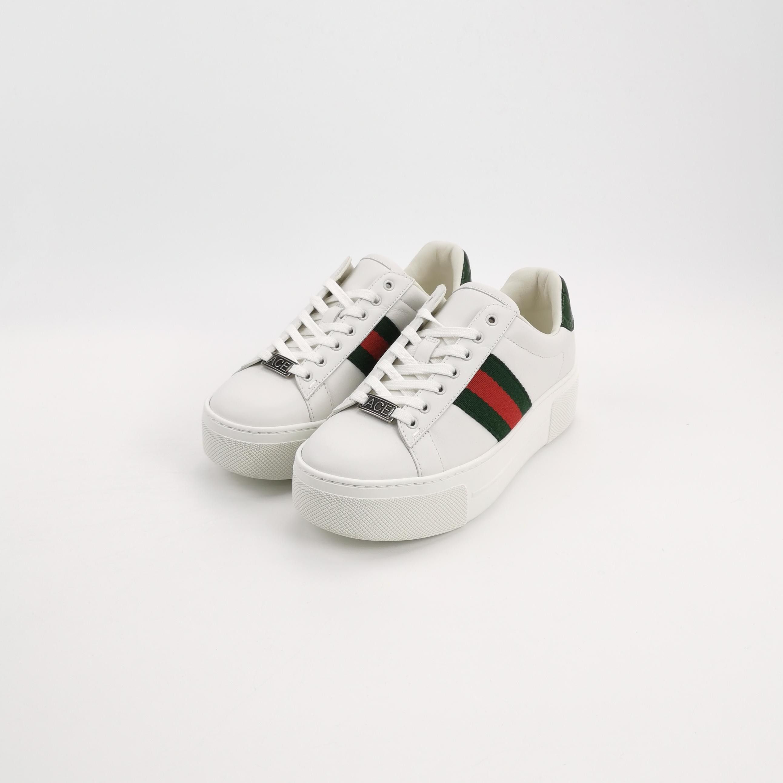 Gucci Gucci Women 5-5 Lowtop Sneakers Size US 5.5 / IT 35.5 - 2 Thumbnail