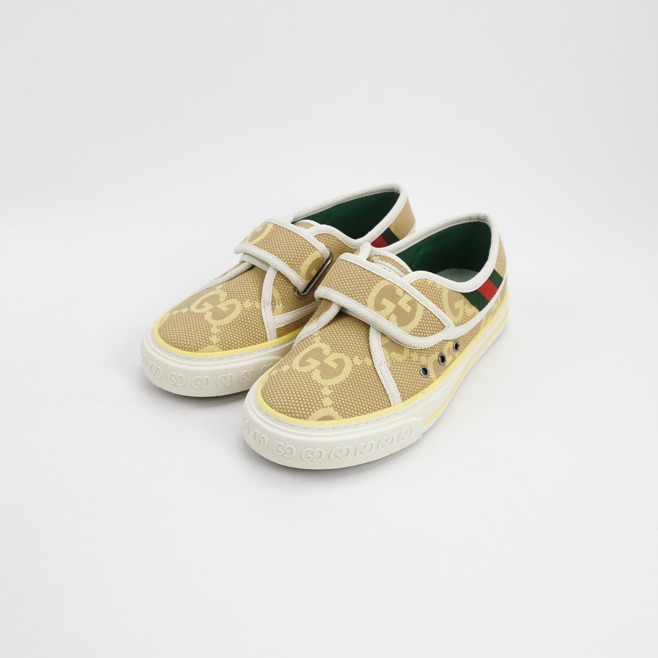 Gucci Gucci Women 5 Lowtop Sneakers Size US 5 / IT 35 - 2 Thumbnail