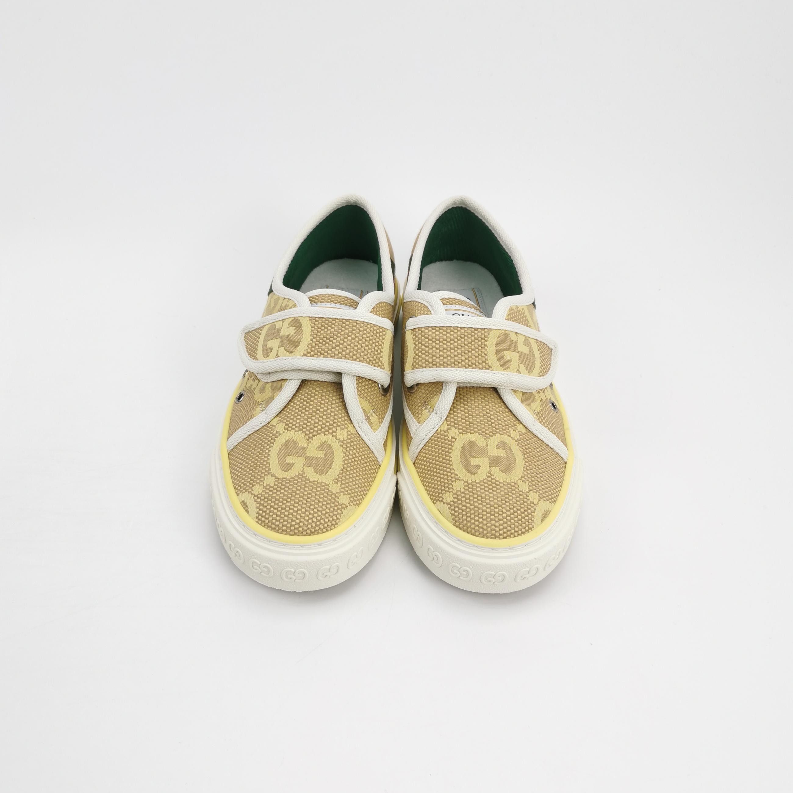 Gucci Gucci Women 5 Lowtop Sneakers Size US 5 / IT 35 - 3 Thumbnail