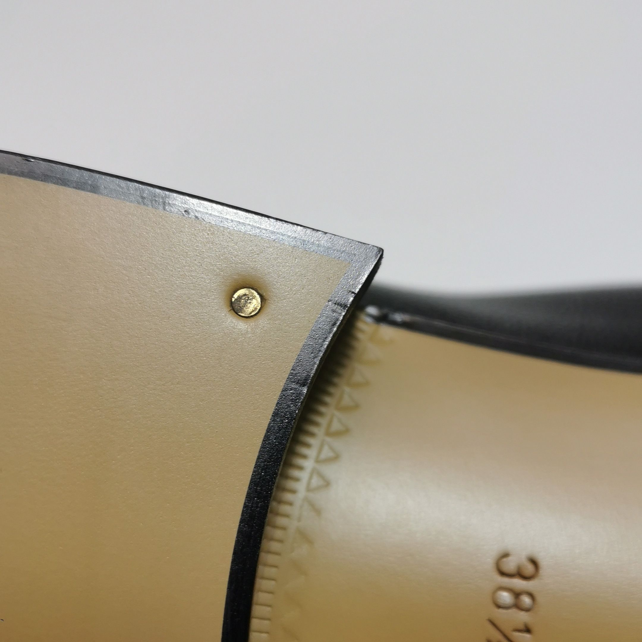 Gucci Gucci Women 8-5 Flats Size US 8.5 / IT 38.5 - 9 Thumbnail
