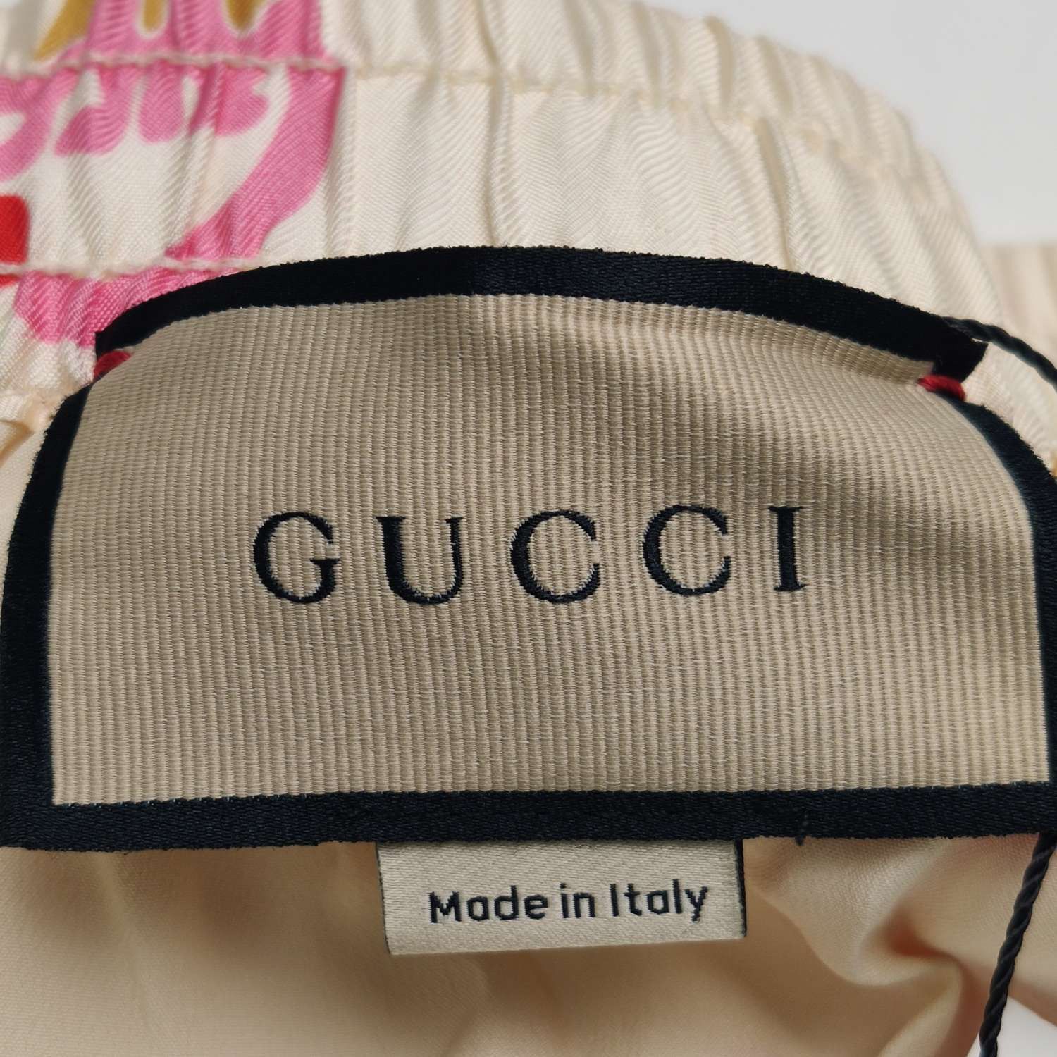 Gucci Gucci Women 26 Shorts Size 26" / US 2 / IT 38 - 5 Thumbnail