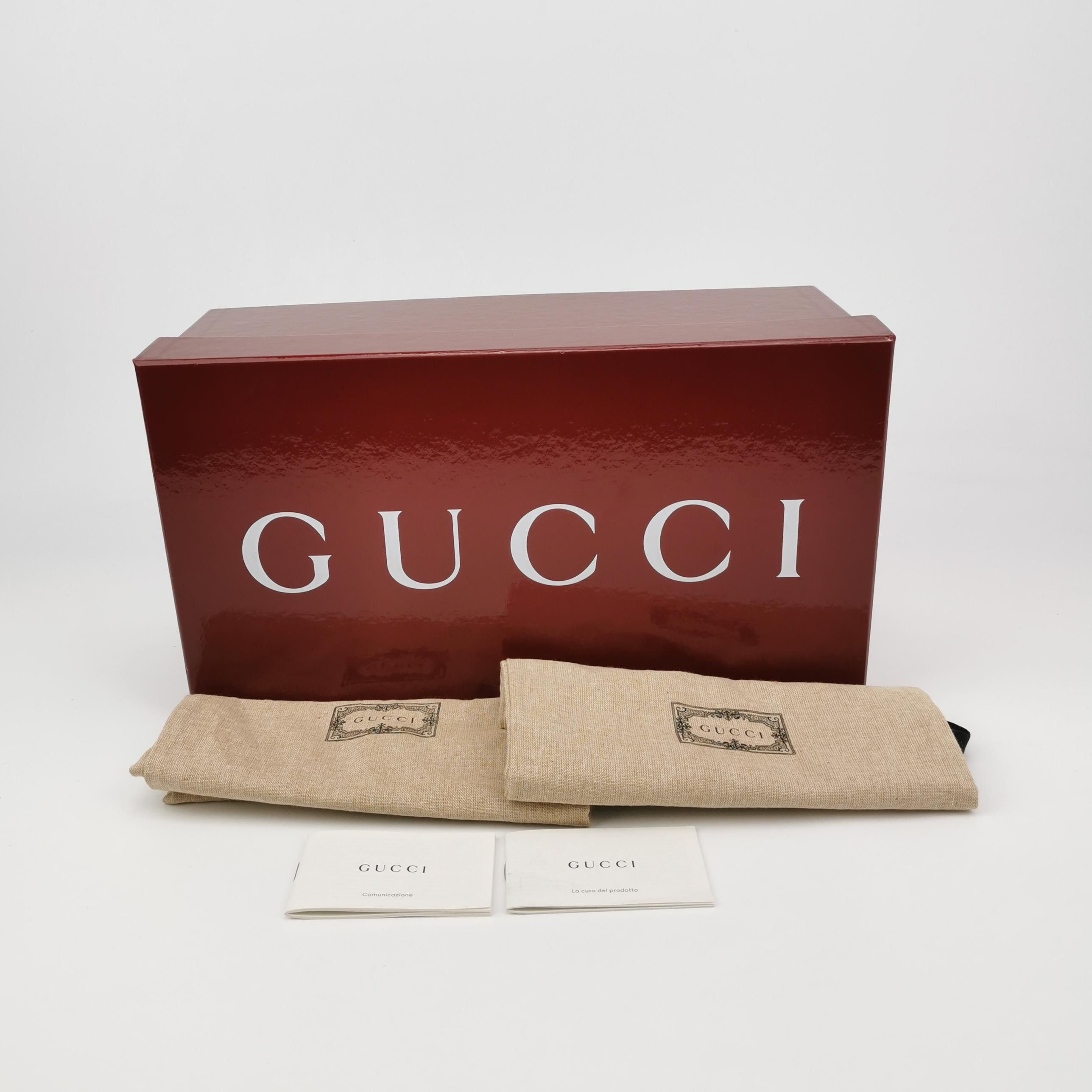 Gucci Gucci Women 6-5 Lowtop Sneakers Size US 6.5 / IT 36.5 - 6 Thumbnail