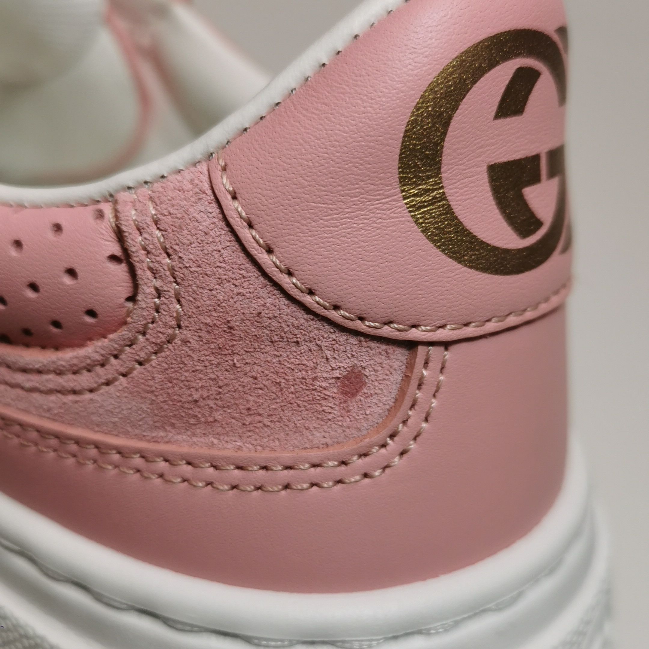 Gucci Gucci Women 6-5 Lowtop Sneakers Size US 6.5 / IT 36.5 - 7 Thumbnail