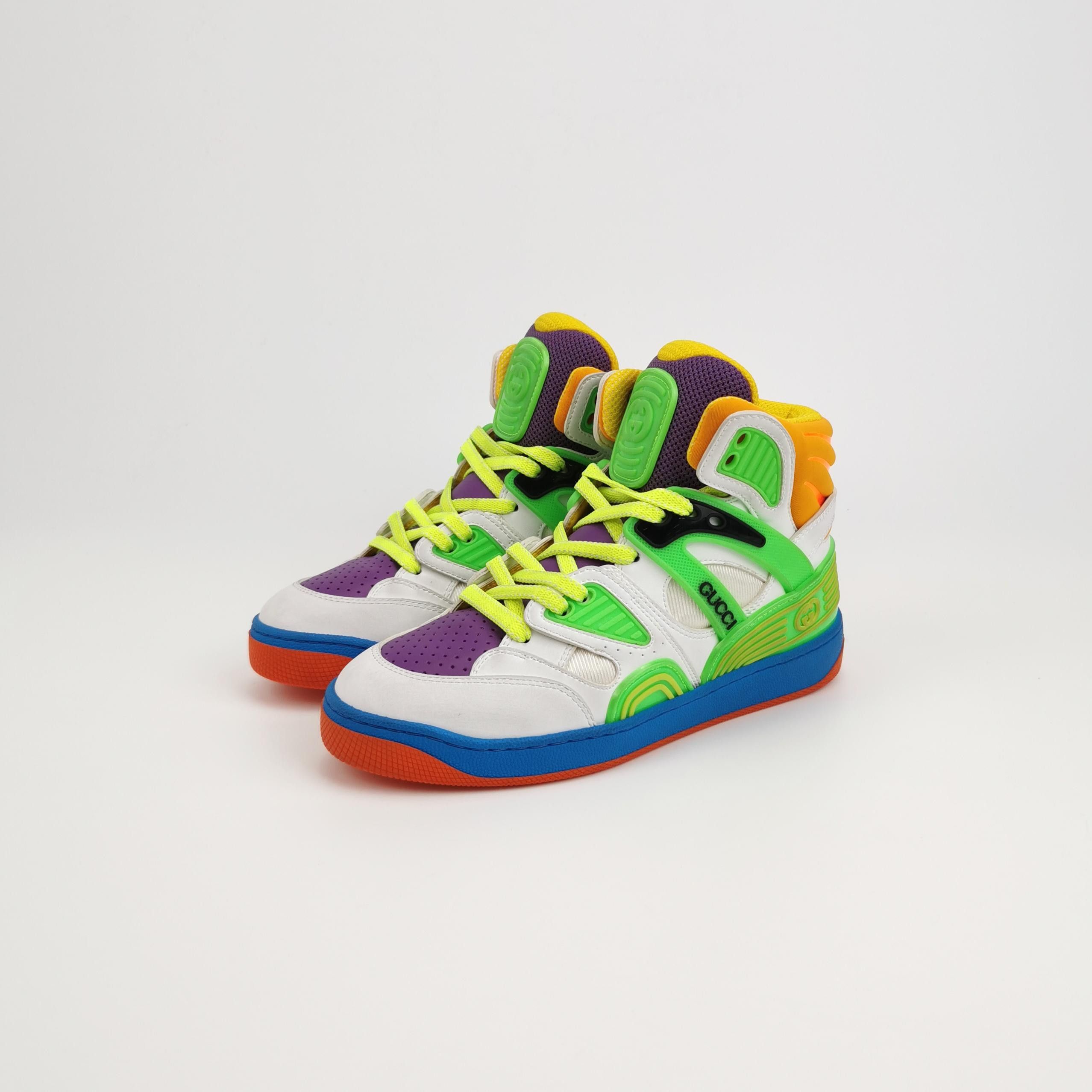 Gucci Gucci Women 5 Lowtop Sneakers Size US 5 / IT 35 - 2 Thumbnail