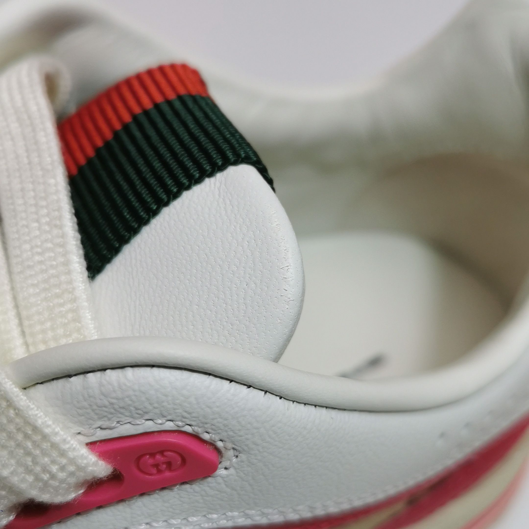 Gucci Gucci Women 5-5 Lowtop Sneakers Size US 5.5 / IT 35.5 - 7 Thumbnail