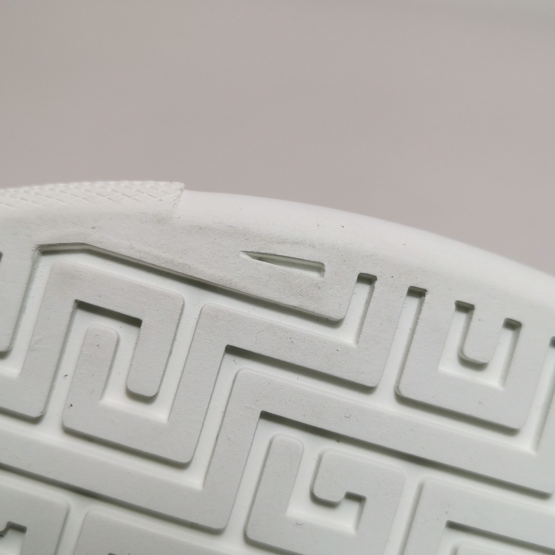 Gucci Gucci Women 5-5 Lowtop Sneakers Size US 5.5 / IT 35.5 - 8 Thumbnail