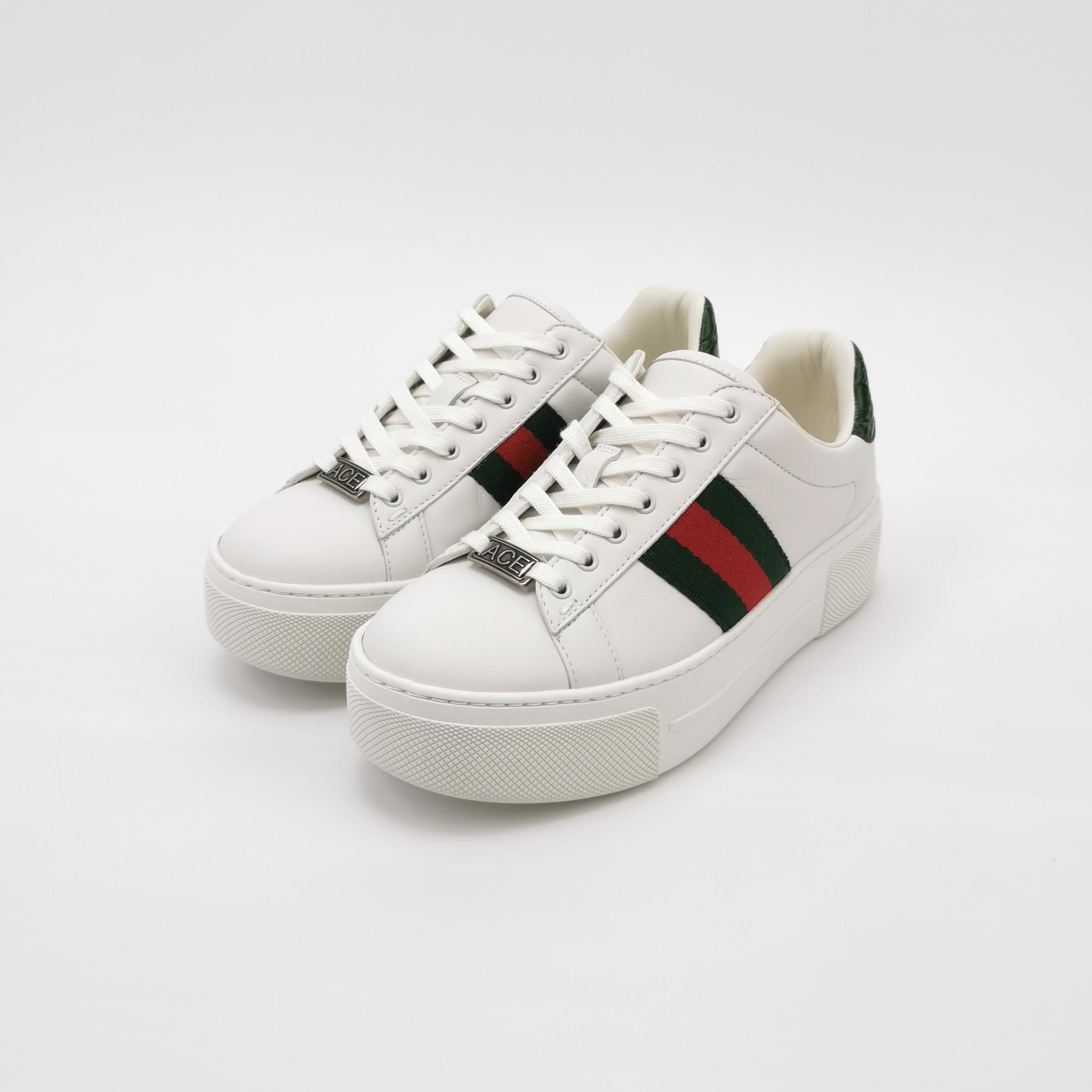 Gucci Gucci Women 5-5 Lowtop Sneakers Size US 5.5 / IT 35.5 - 2 Thumbnail