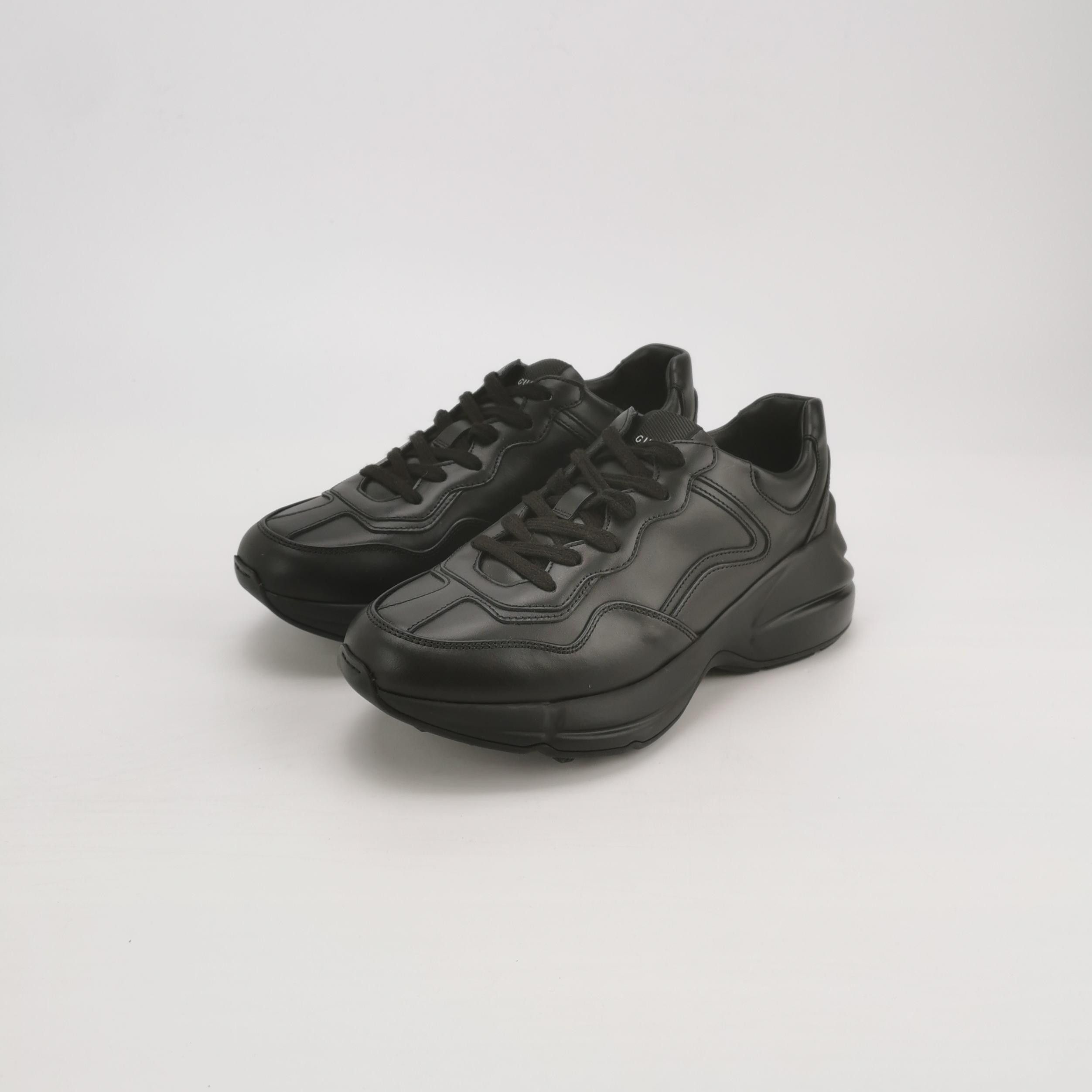 Gucci Gucci Women 6-5 Lowtop Sneakers Size US 6.5 / IT 36.5 - 2 Thumbnail