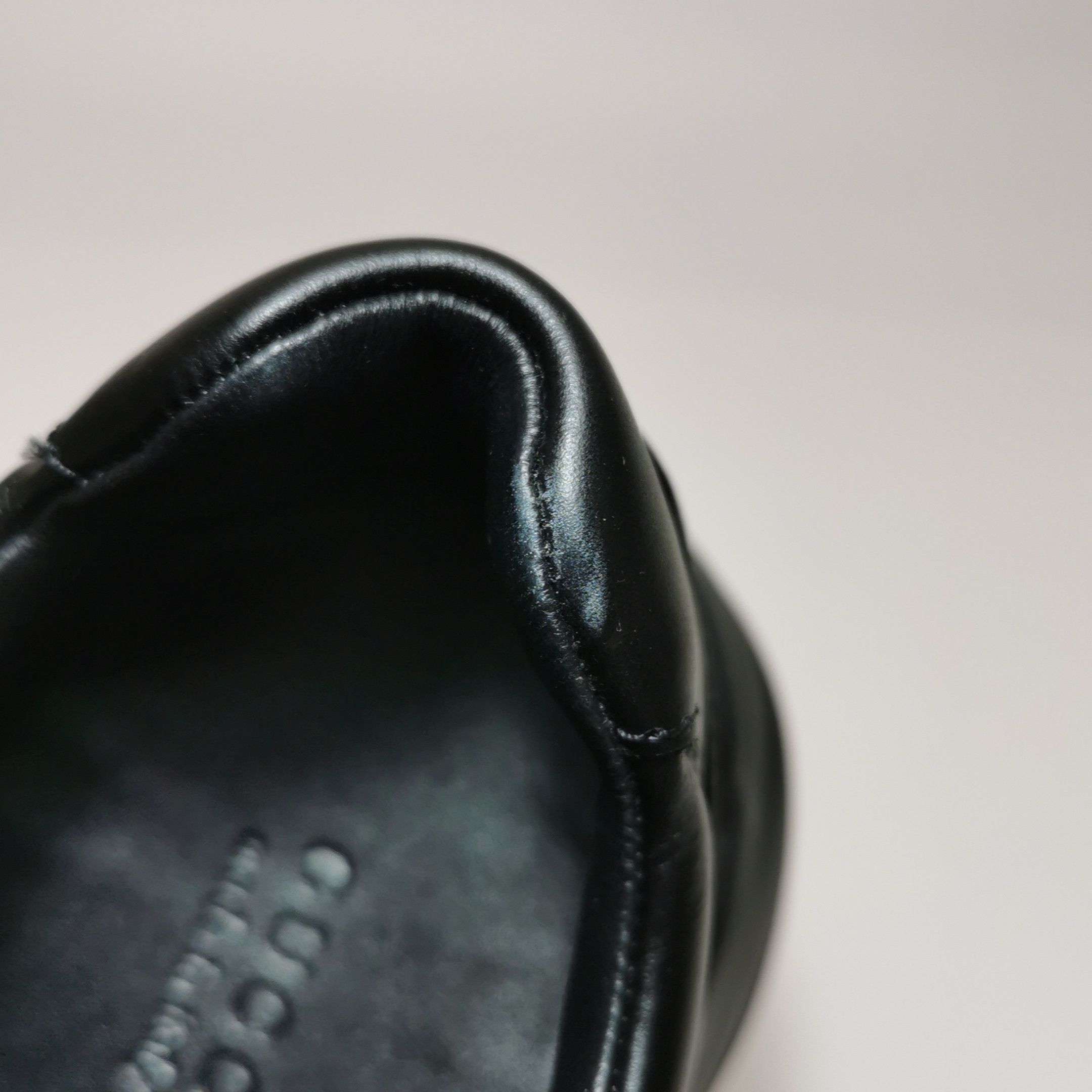 Gucci Gucci Women 6-5 Lowtop Sneakers Size US 6.5 / IT 36.5 - 7 Thumbnail