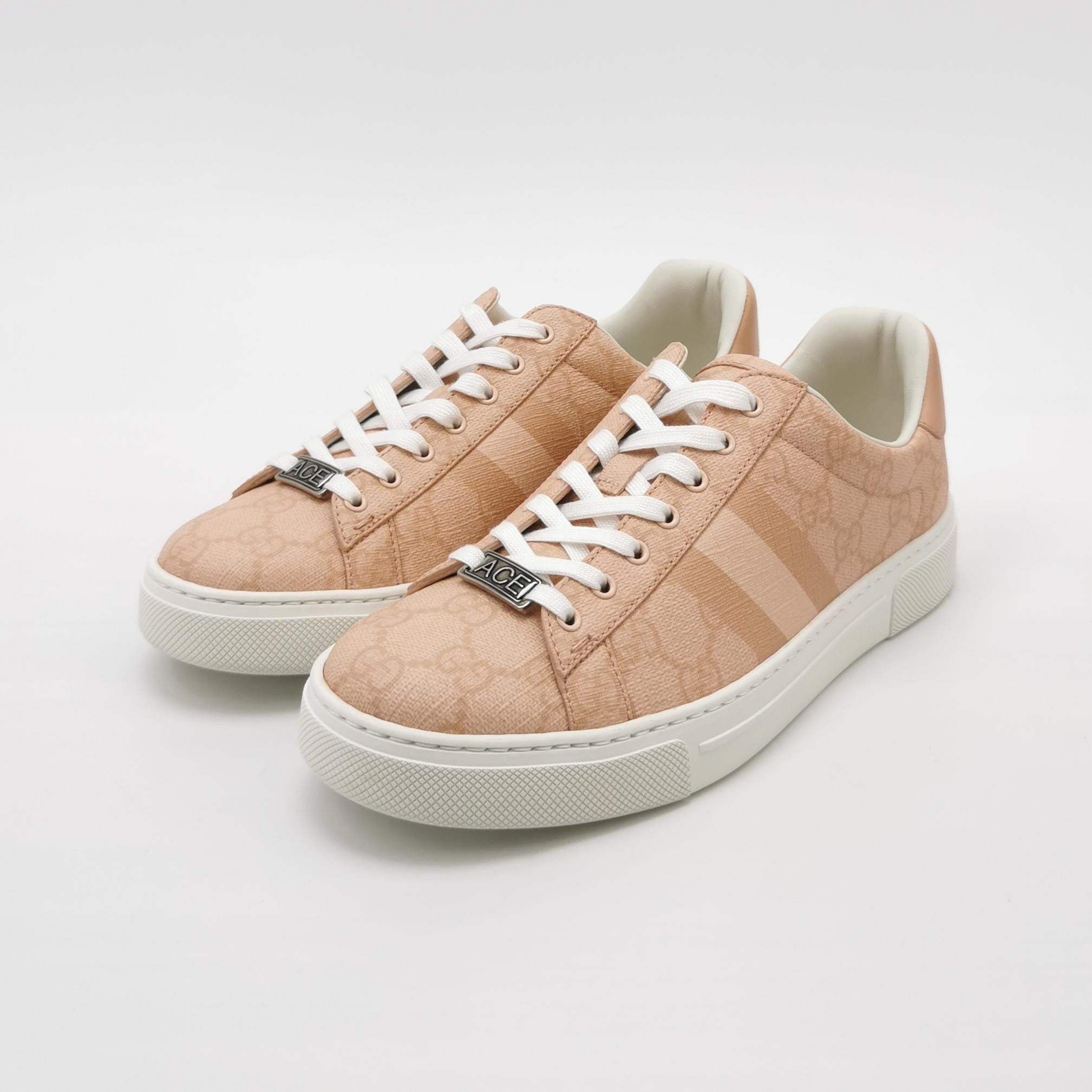 Gucci Gucci Women 7 Lowtop Sneakers Size US 7 / IT 37 - 2 Thumbnail