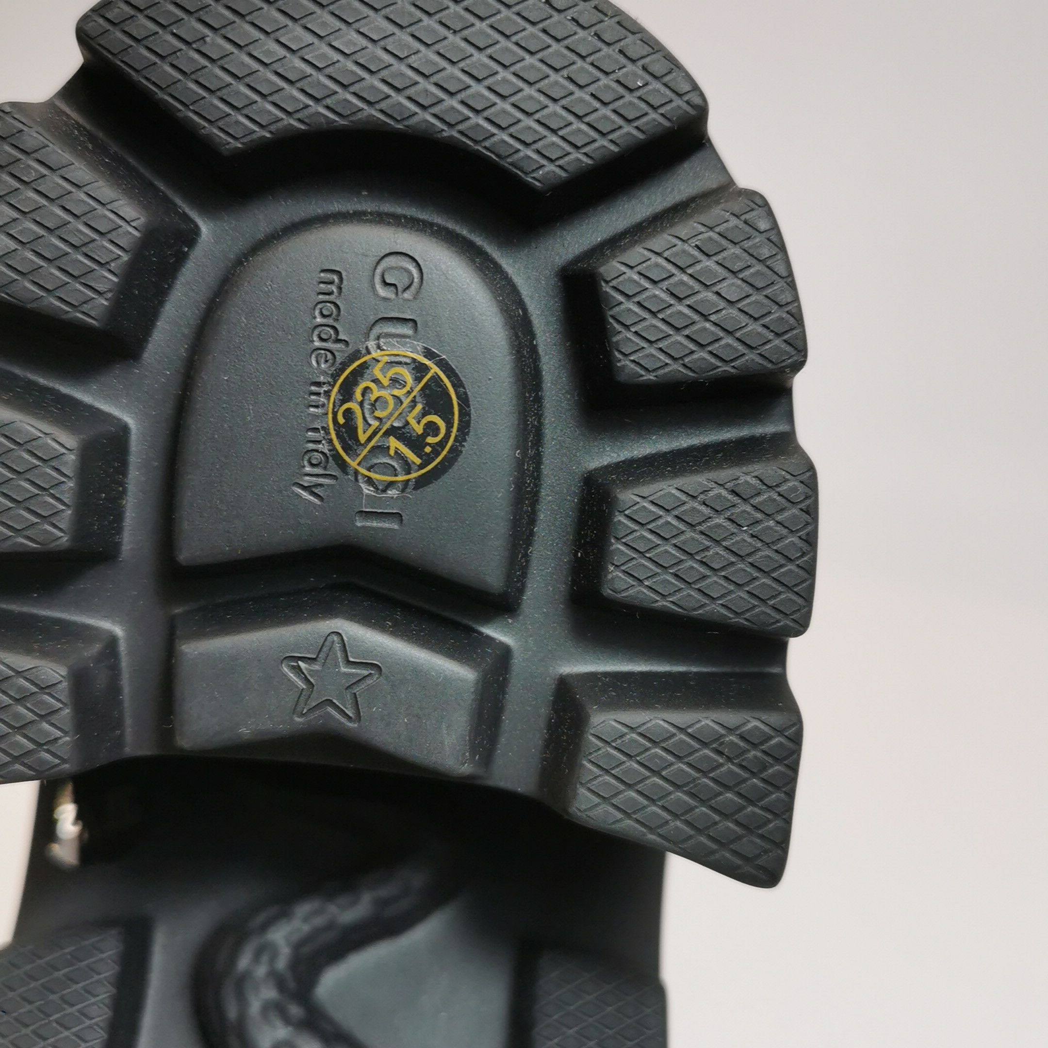 Gucci Gucci Women 7-5 Boots Size US 7.5 / IT 37.5 - 9 Thumbnail
