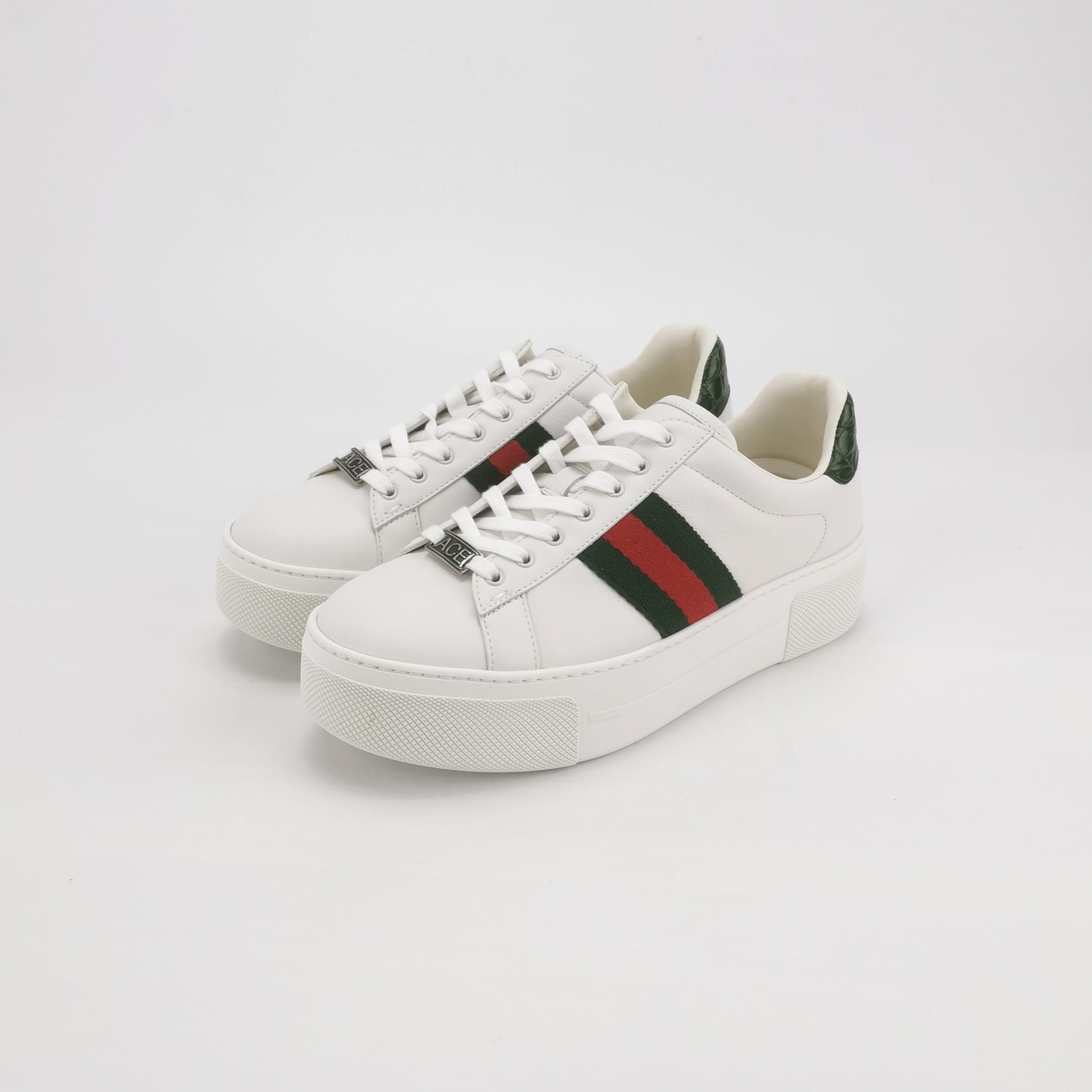 Gucci Gucci Women 8 Lowtop Sneakers Size US 8 / IT 38 - 2 Thumbnail