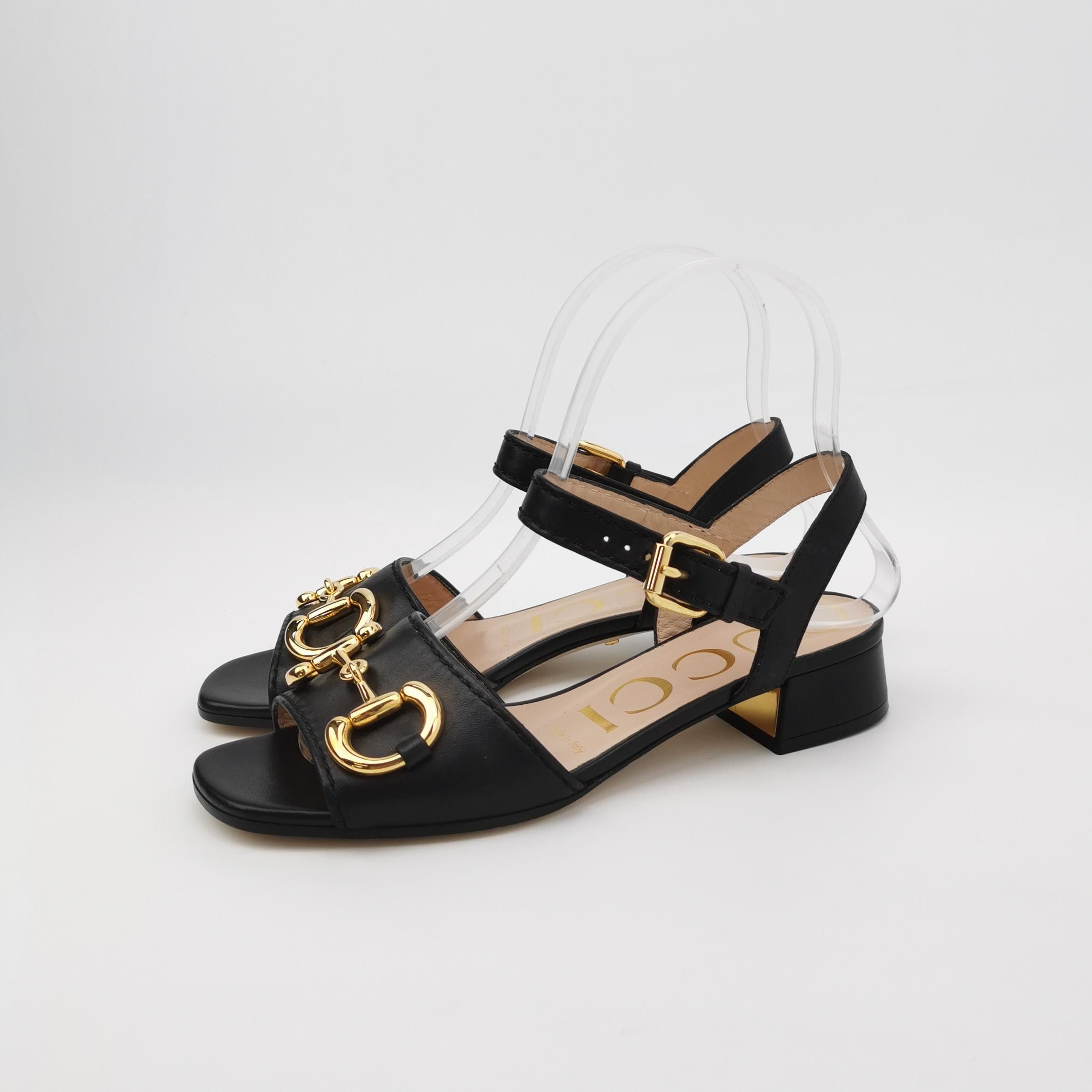 Gucci Gucci Women 5 Sandals Size US 5 / IT 35 - 2 Thumbnail