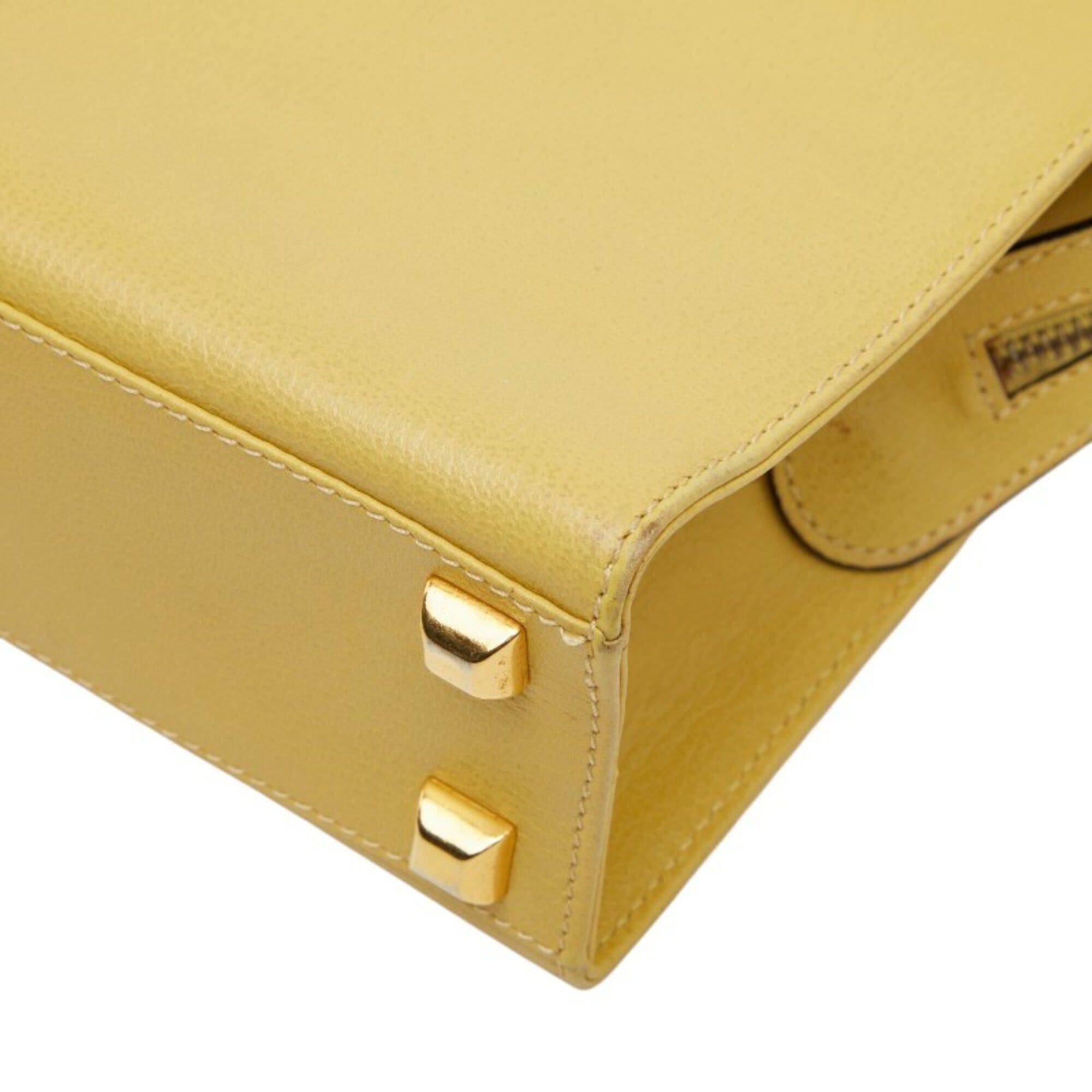 Salvatore Ferragamo Salvatore Ferragamo handbag/shoulder bag E212709, yellow leather, women's. Size ONE SIZE - 5 Thumbnail