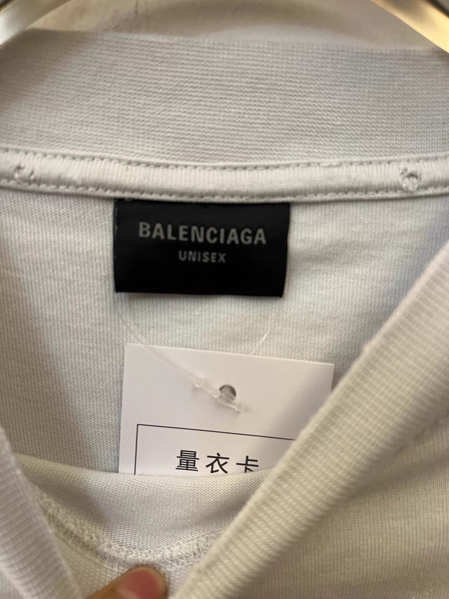 Balenciaga Oversized Logo Crewneck Tee in White Size US S / EU 44-46 / 1 - 2 Thumbnail