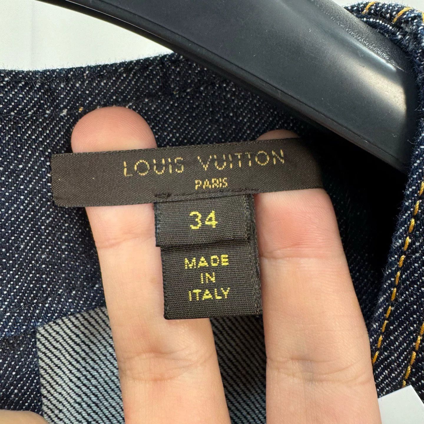 Louis Vuitton Louis Vuitton Double-Breasted Beaded Denim Dress Size XXS / US 00 / IT 34 - 5 Thumbnail