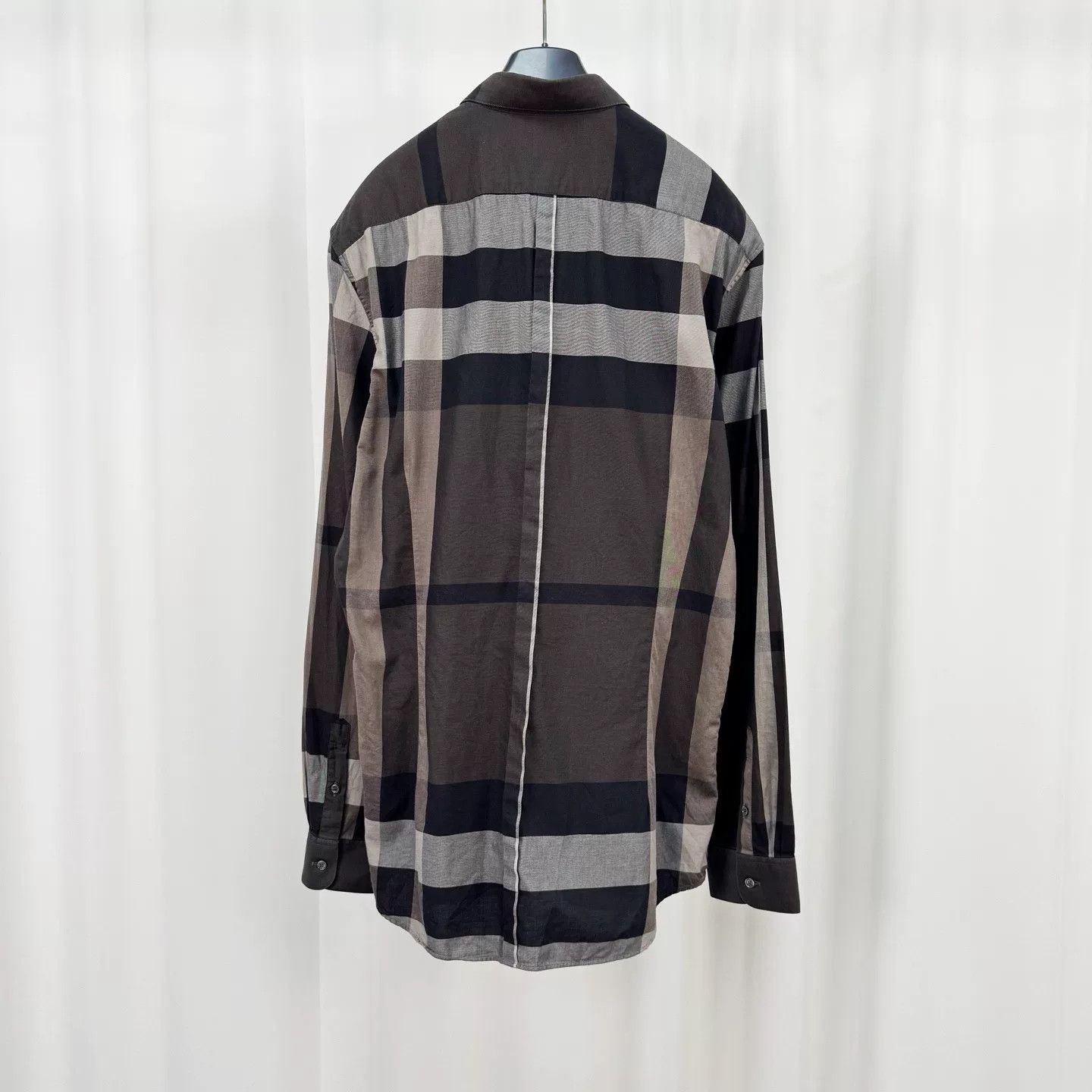 Burberry Burberry Classic Check Long-Sleeve Shirt Size US XL / EU 56 / 4 - 2 Thumbnail