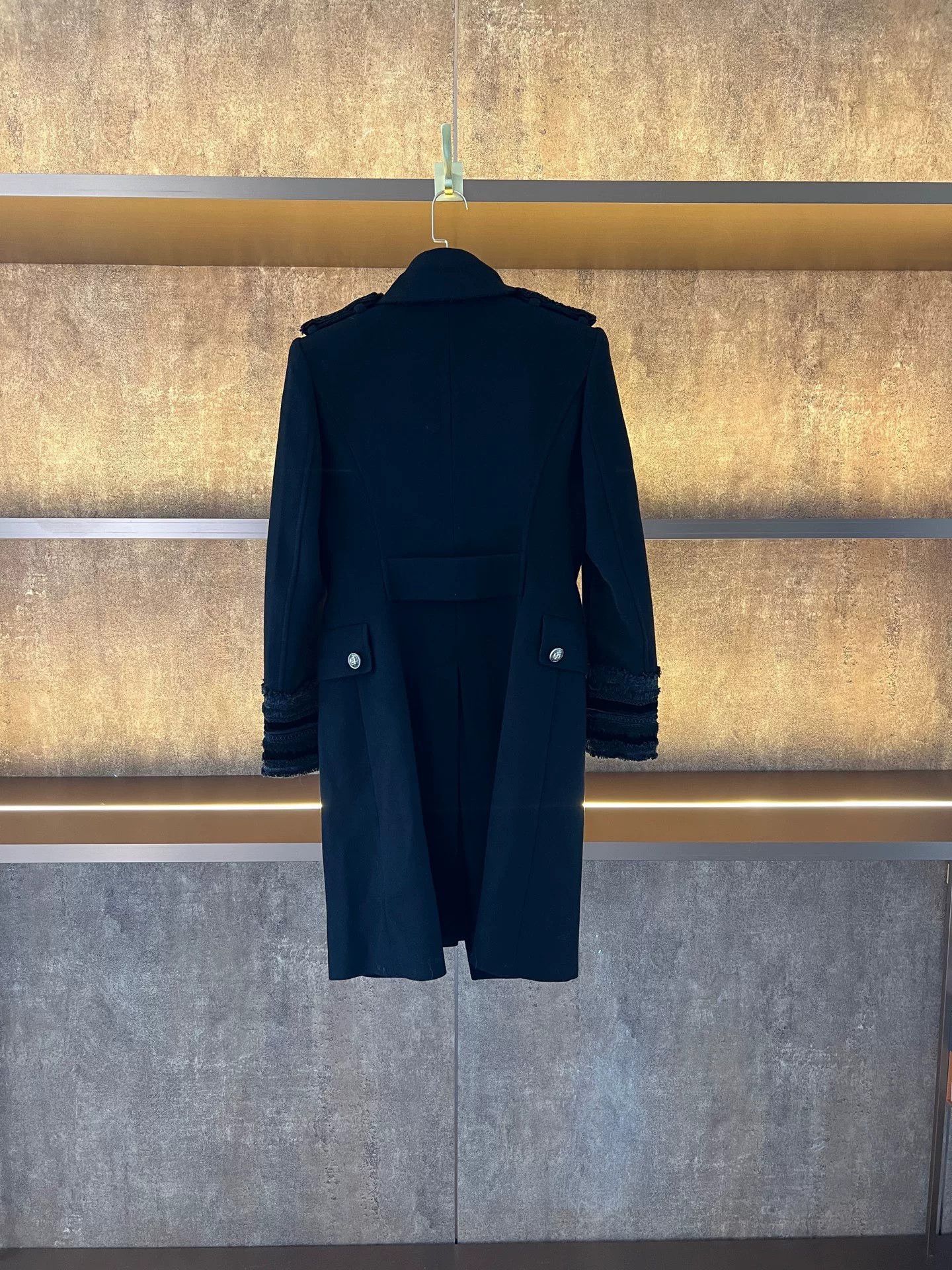 Pierre Balmain Pierre Balmain Gold Button Coat Size S / US 4 / IT 40 - 2 Thumbnail
