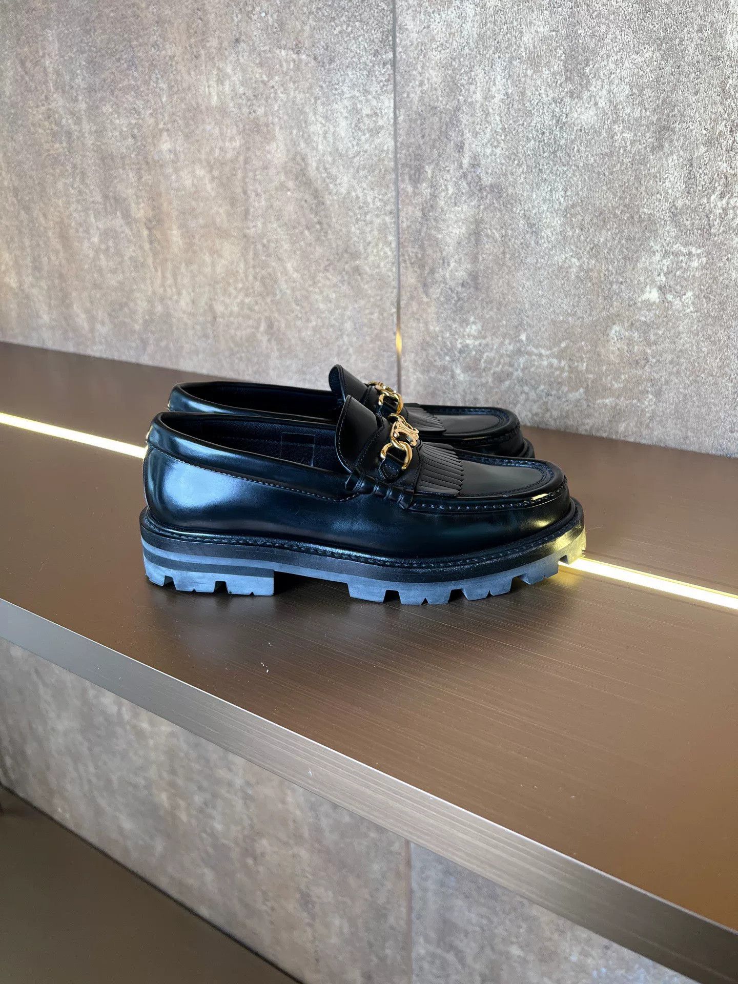 Celine Celine Triomphe Leather Shoes Size US 4 / IT 34 - 5 Thumbnail