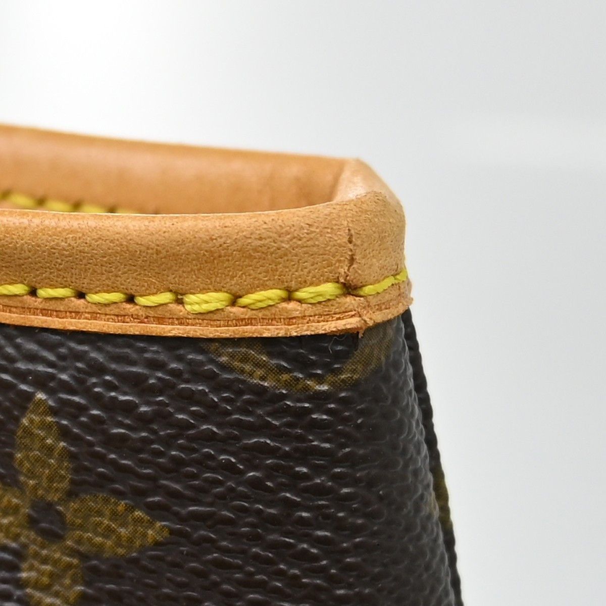 Louis Vuitton Louis Vuitton Bucket Bag Monogram Canvas Size ONE SIZE - 15 Thumbnail