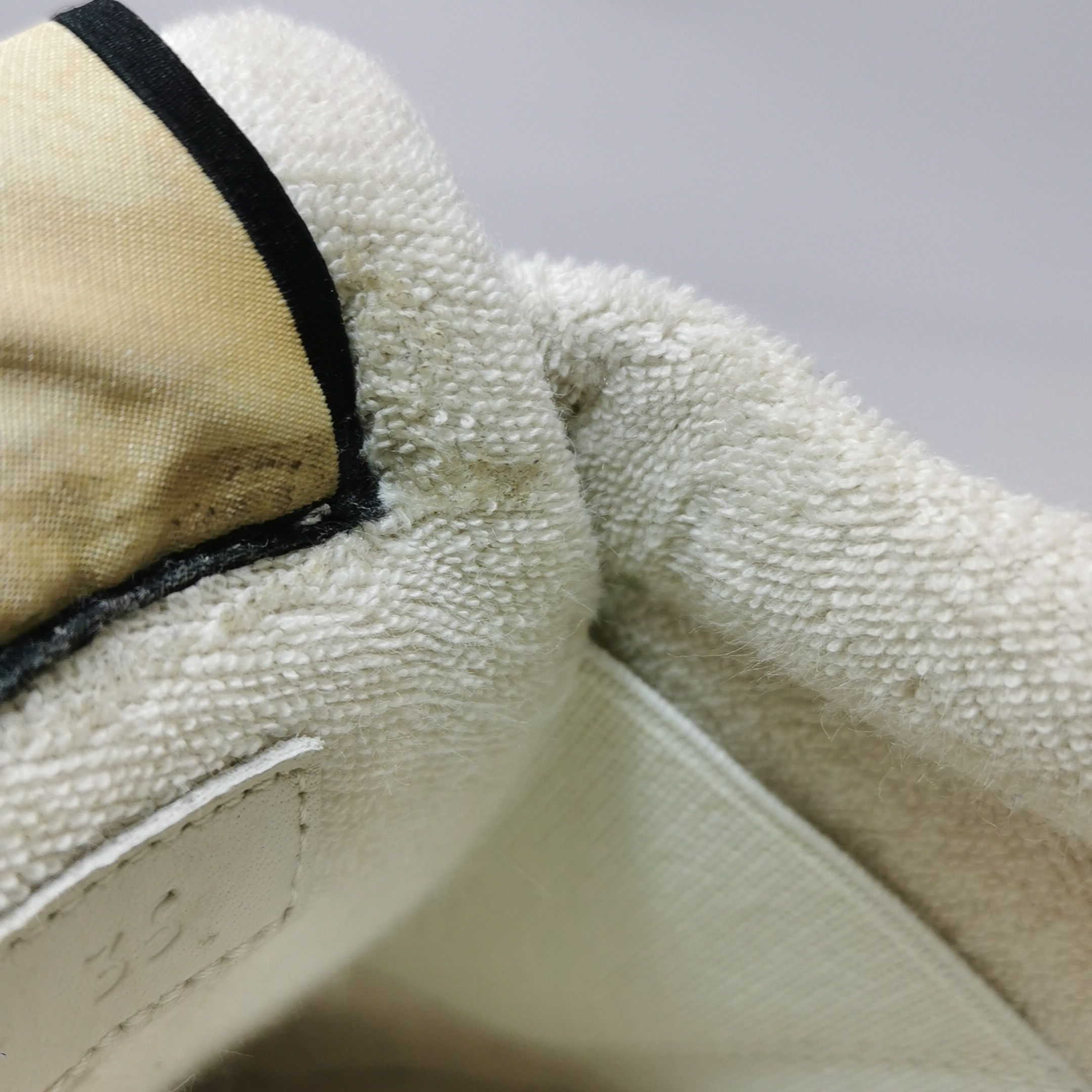 Gucci Gucci Women 5 Lowtop Sneakers Size US 5 / IT 35 - 7 Thumbnail