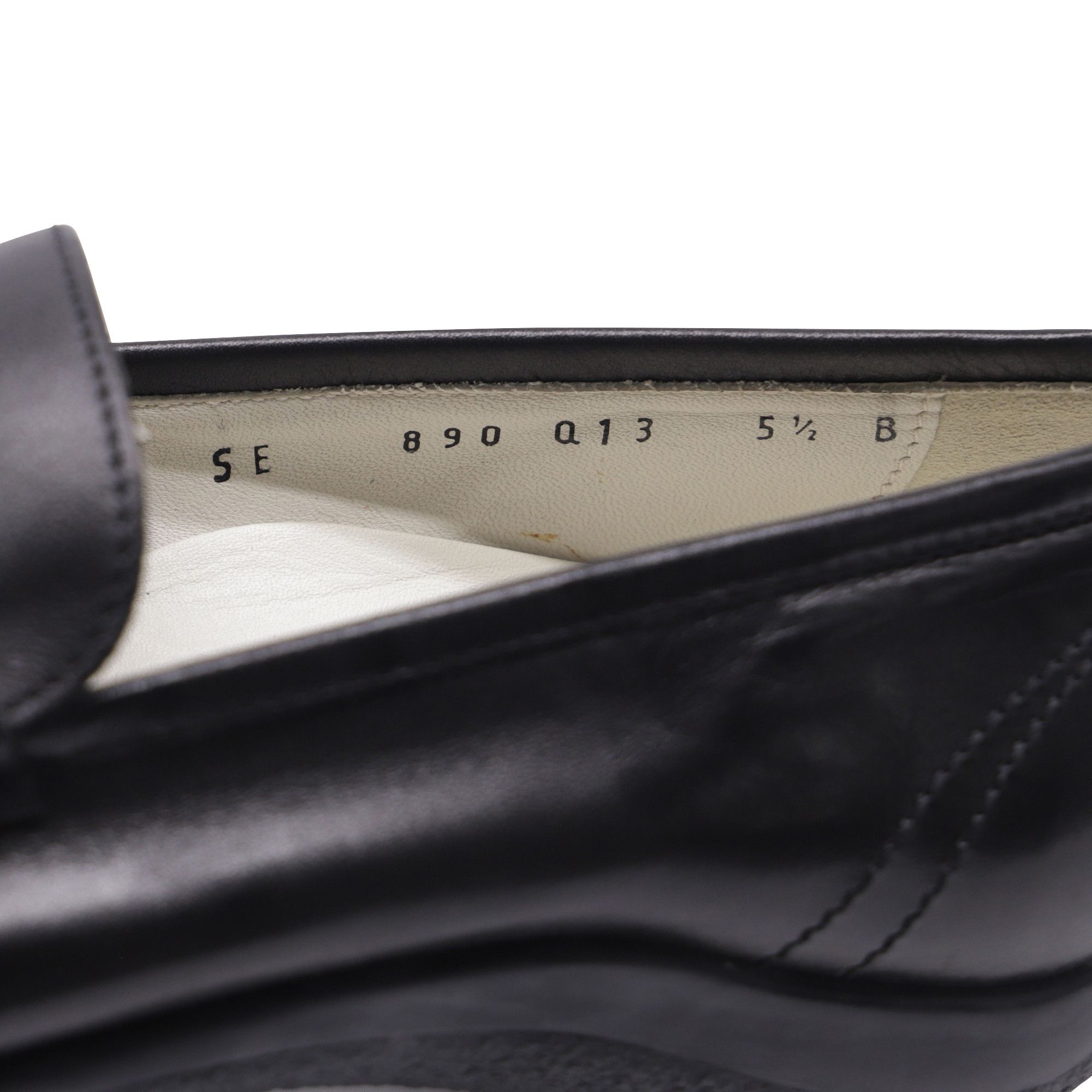 Salvatore Ferragamo Salvatore Ferragamo Gancini Loafers in Black Leather Size US 5.5 / IT 35.5 - 6 Thumbnail