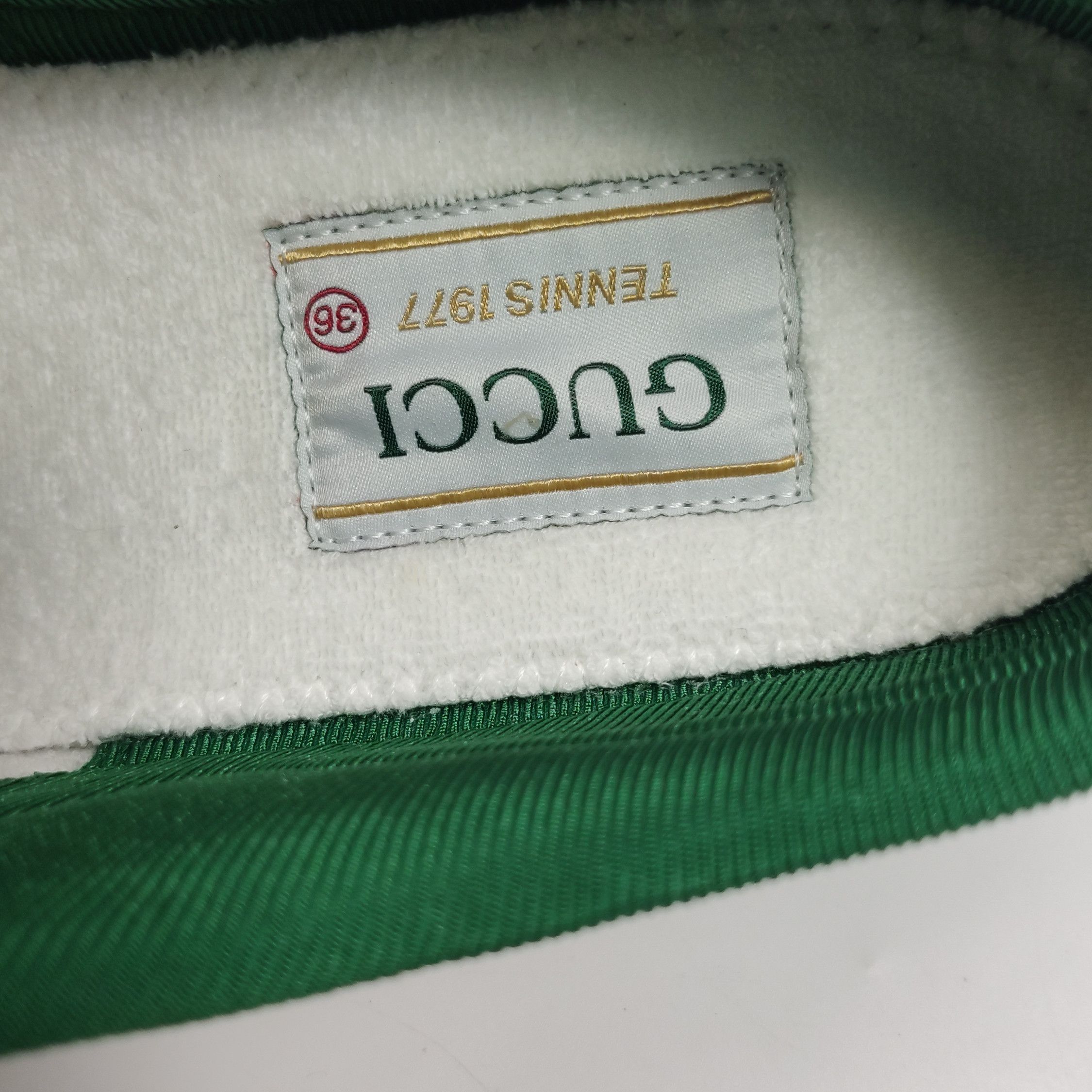 Gucci Gucci Women 6 Lowtop Sneakers Size US 6 / IT 36 - 9 Thumbnail