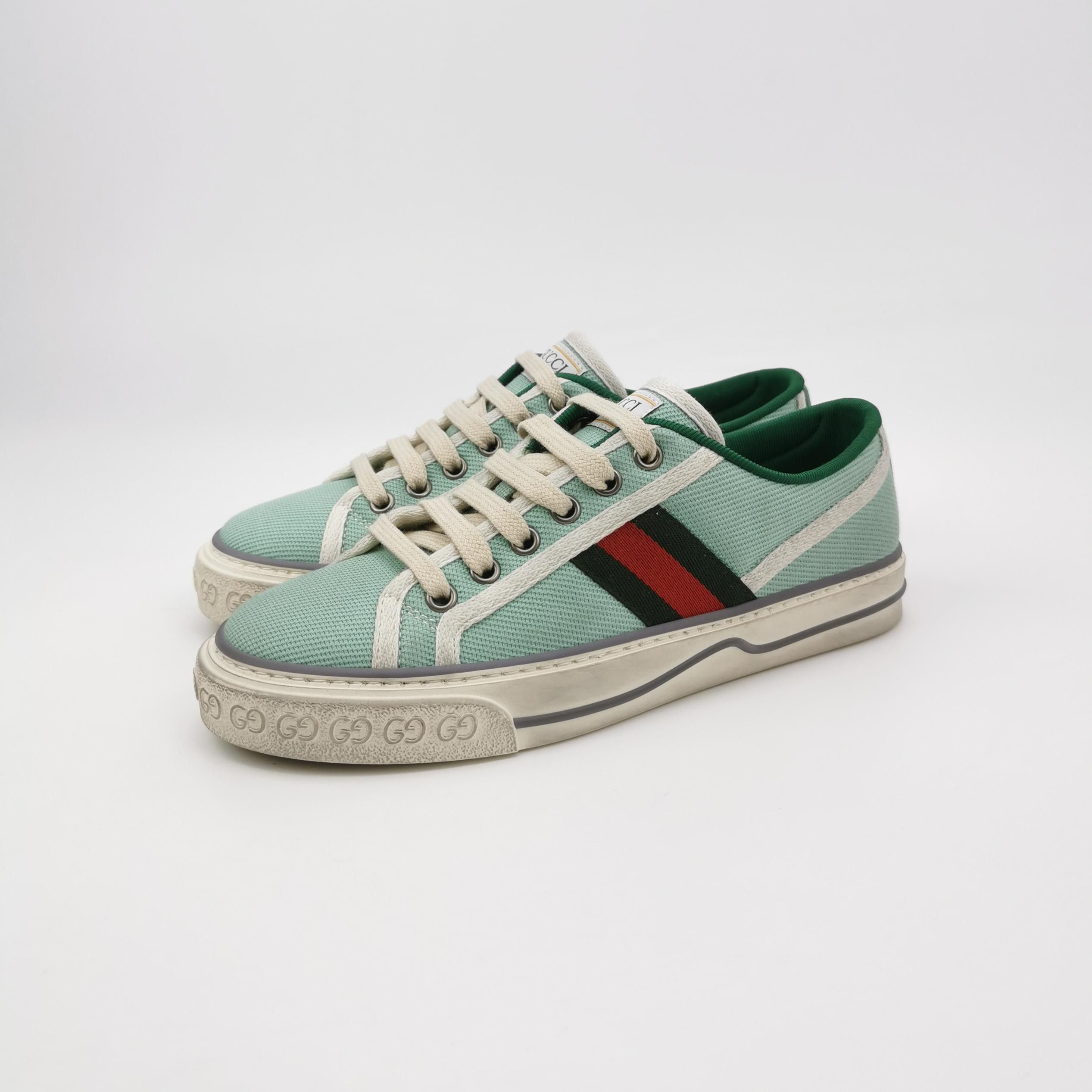Gucci Gucci Women 6 Lowtop Sneakers Size US 6 / IT 36 - 2 Thumbnail
