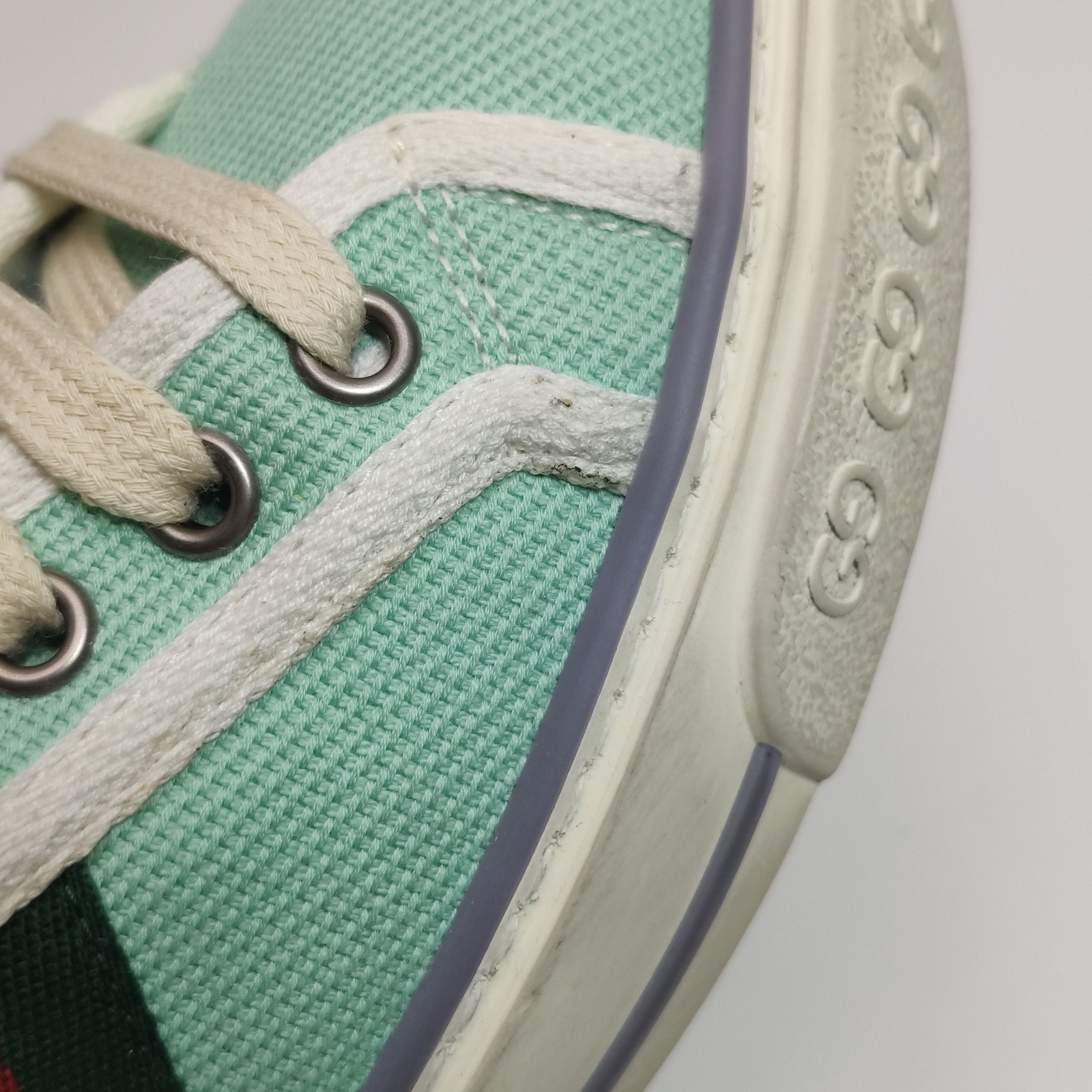 Gucci Gucci Women 6 Lowtop Sneakers Size US 6 / IT 36 - 7 Thumbnail