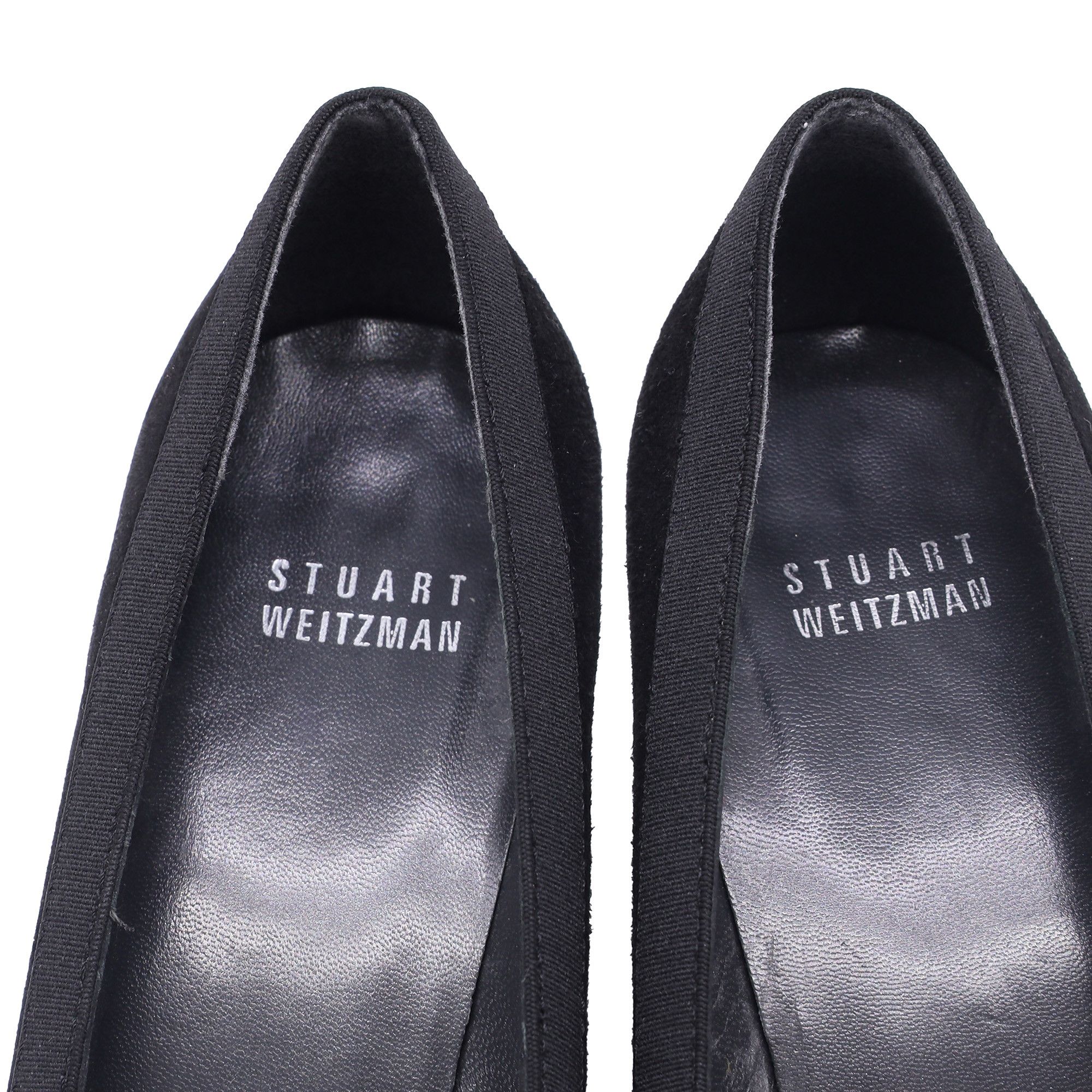 Stuart Weitzman Stuart Weitzman Keyhole Accent Pumps in Black Suede Size US 7.5 / IT 37.5 - 7 Thumbnail