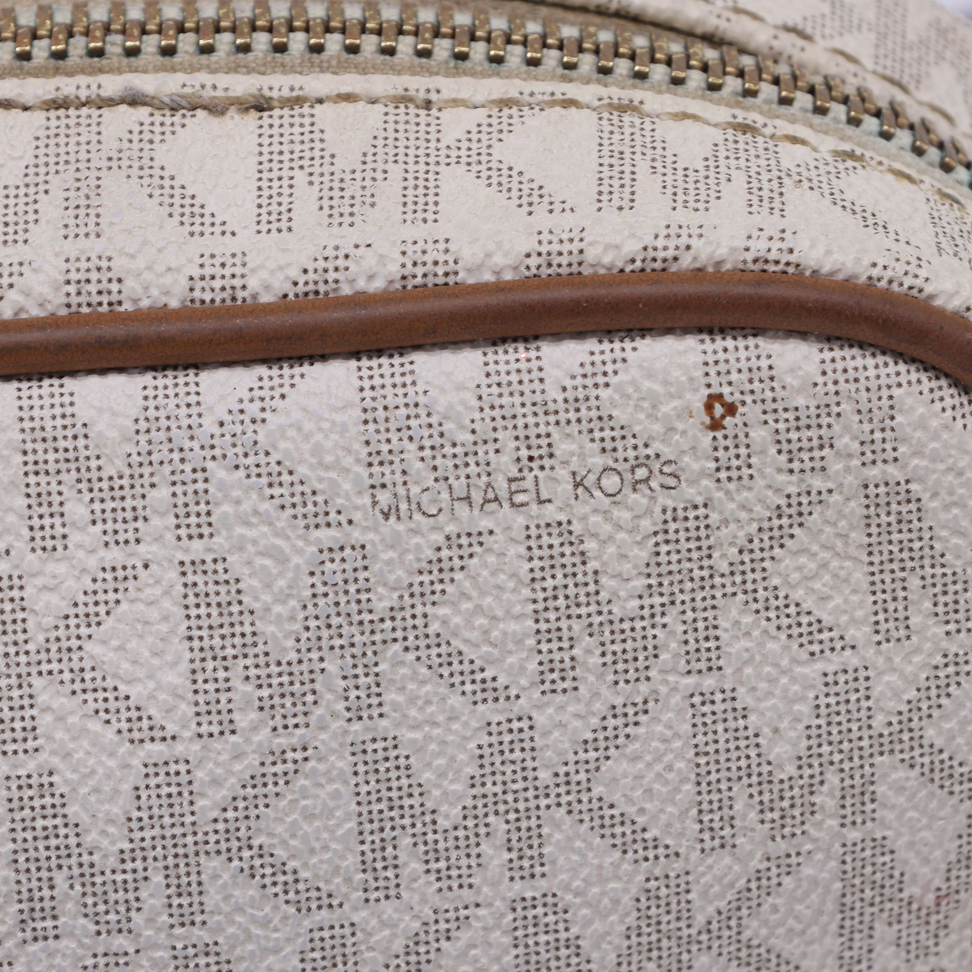 Michael Kors Michael Kors Signature East/West Crossbody Bag in Beige Coat Size ONE SIZE - 4 Thumbnail