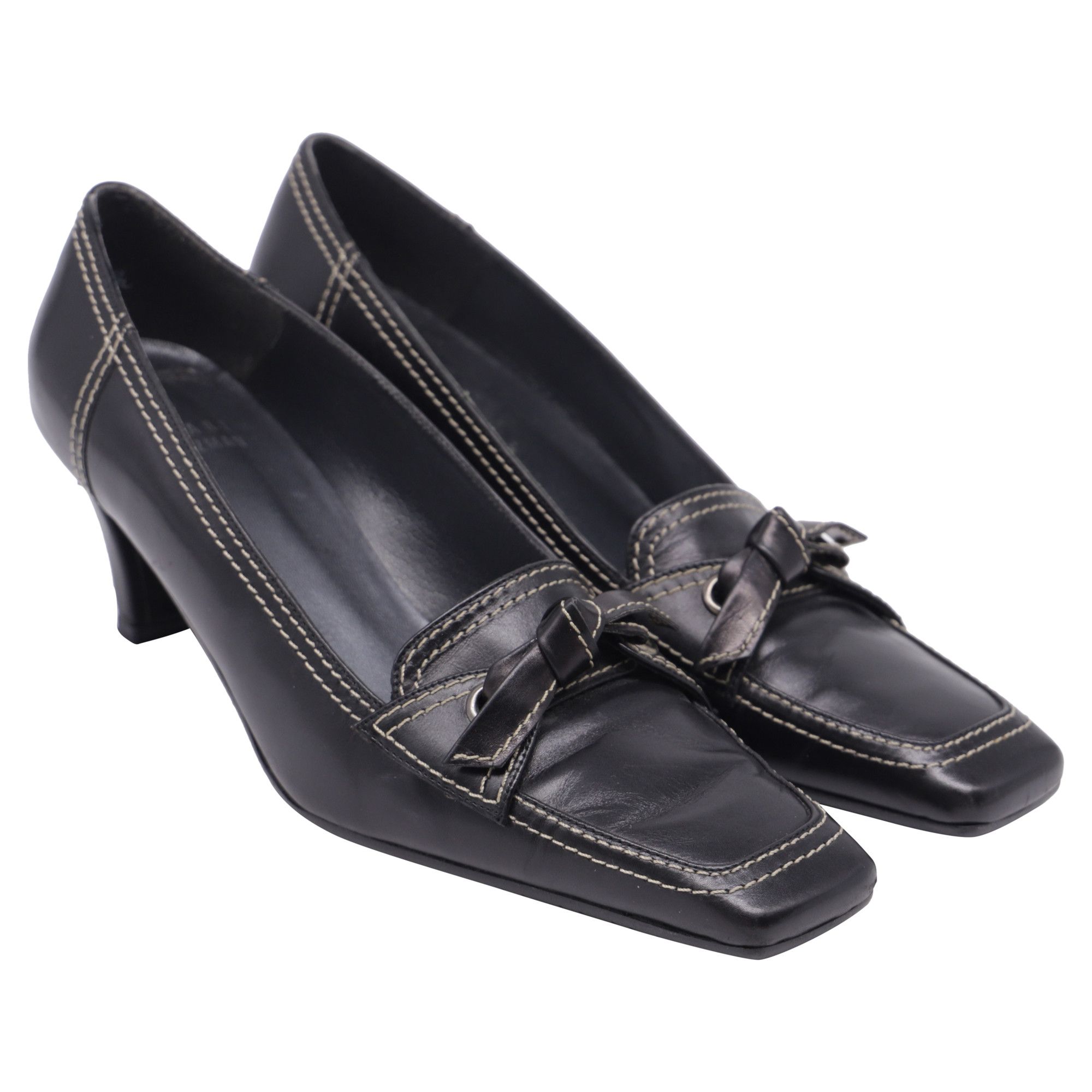 Stuart Weitzman Stuart Weitzman Bow Square-Toe Pumps in Black Leather Size US 5.5 / IT 35.5 - 3 Thumbnail