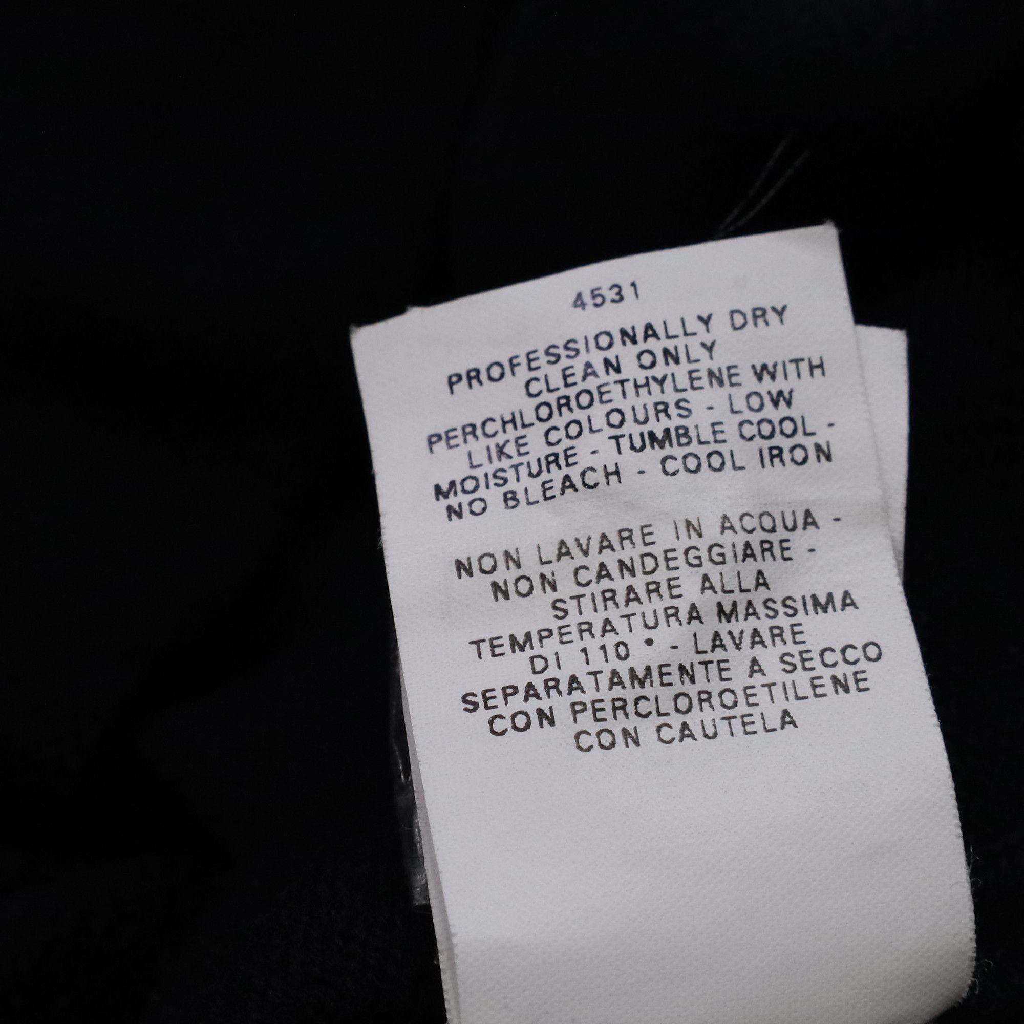 Moschino Moschino Sweater in Black Virgin Wool Size XS / US 0-2 / IT 36-38 - 7 Thumbnail