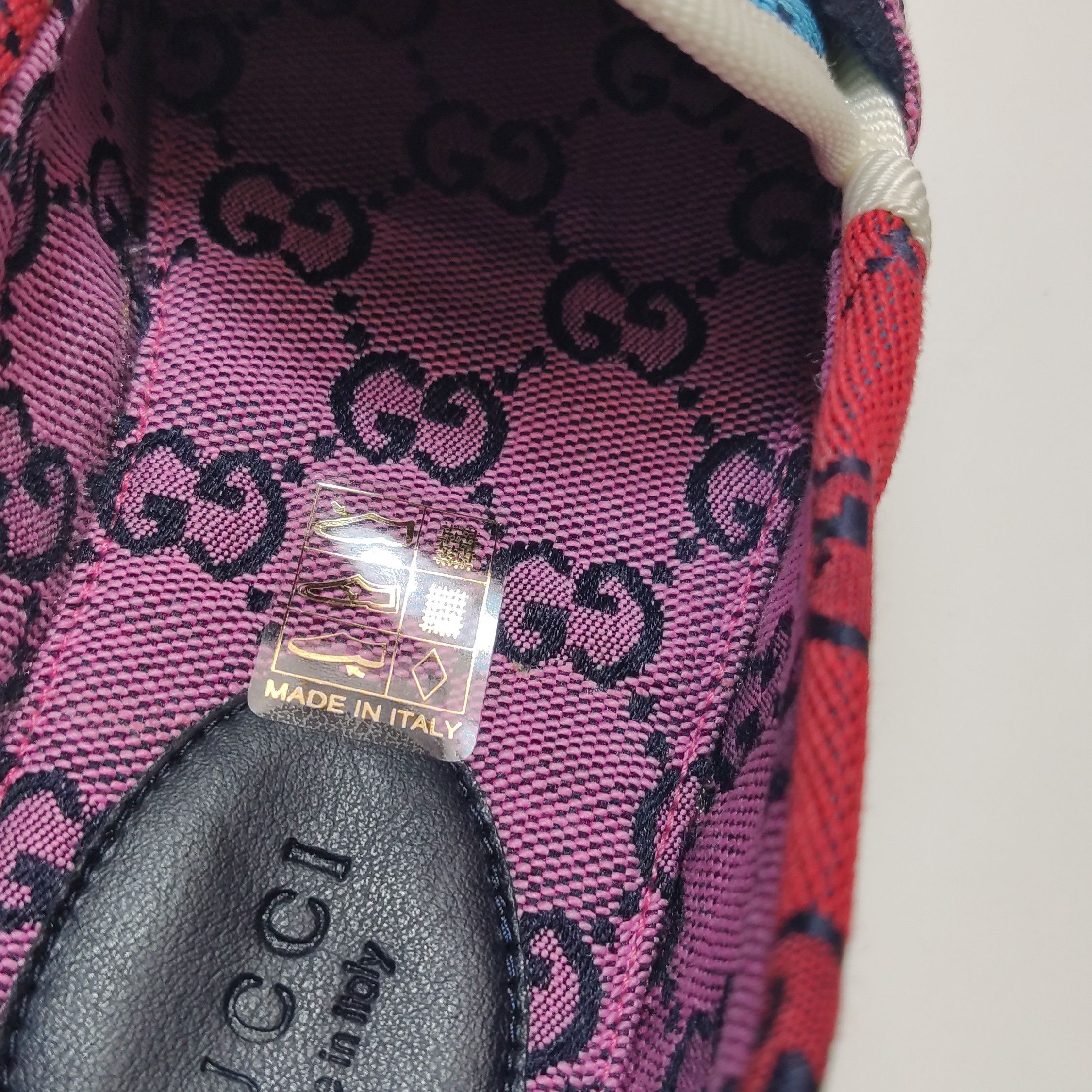 Gucci Gucci Women 5 Lowtop Sneakers Size US 5 / IT 35 - 9 Thumbnail